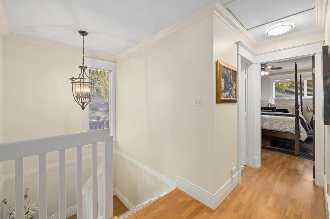849 Riverside Drive