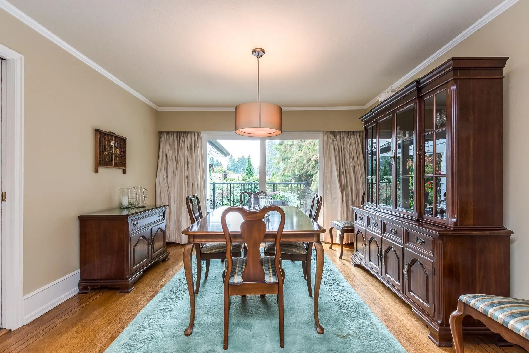 554 Newcroft Place