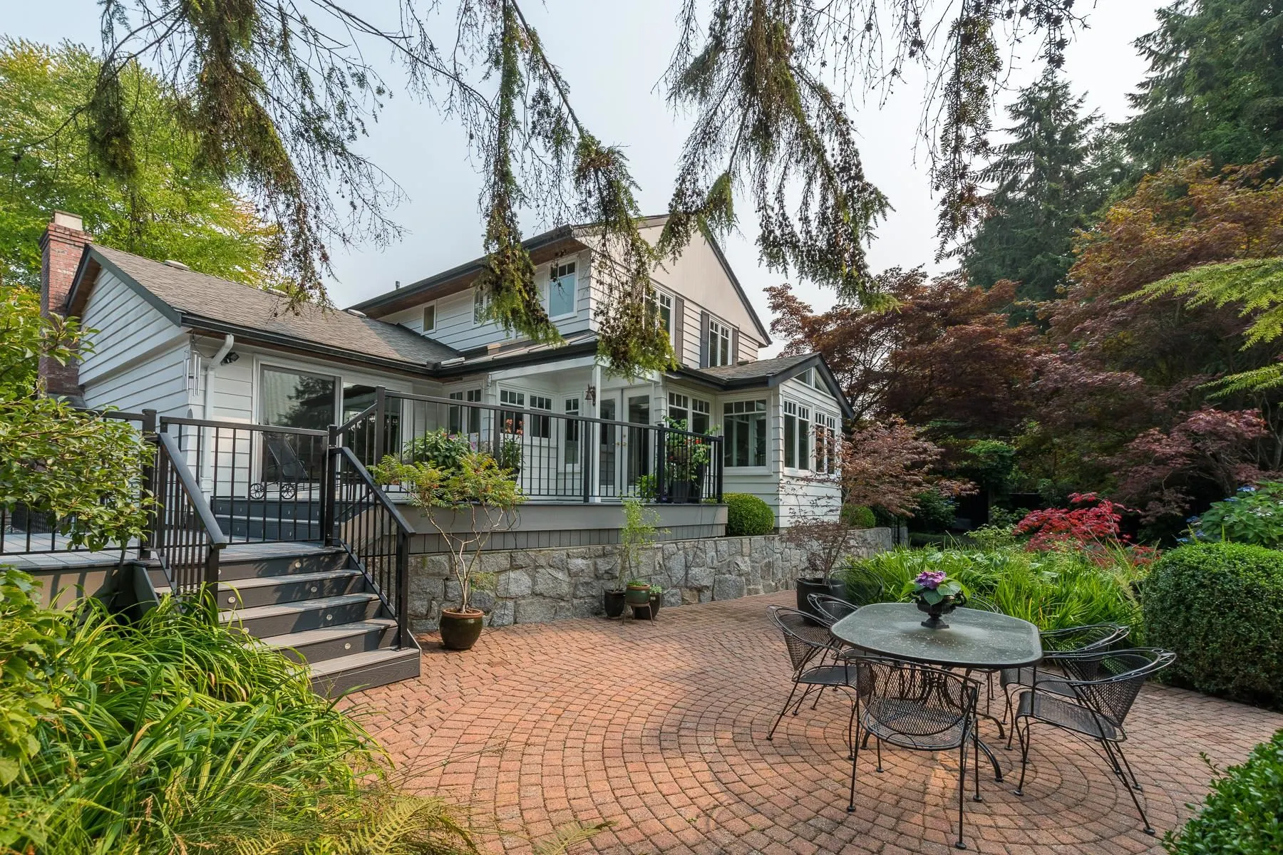 554 Newcroft Place