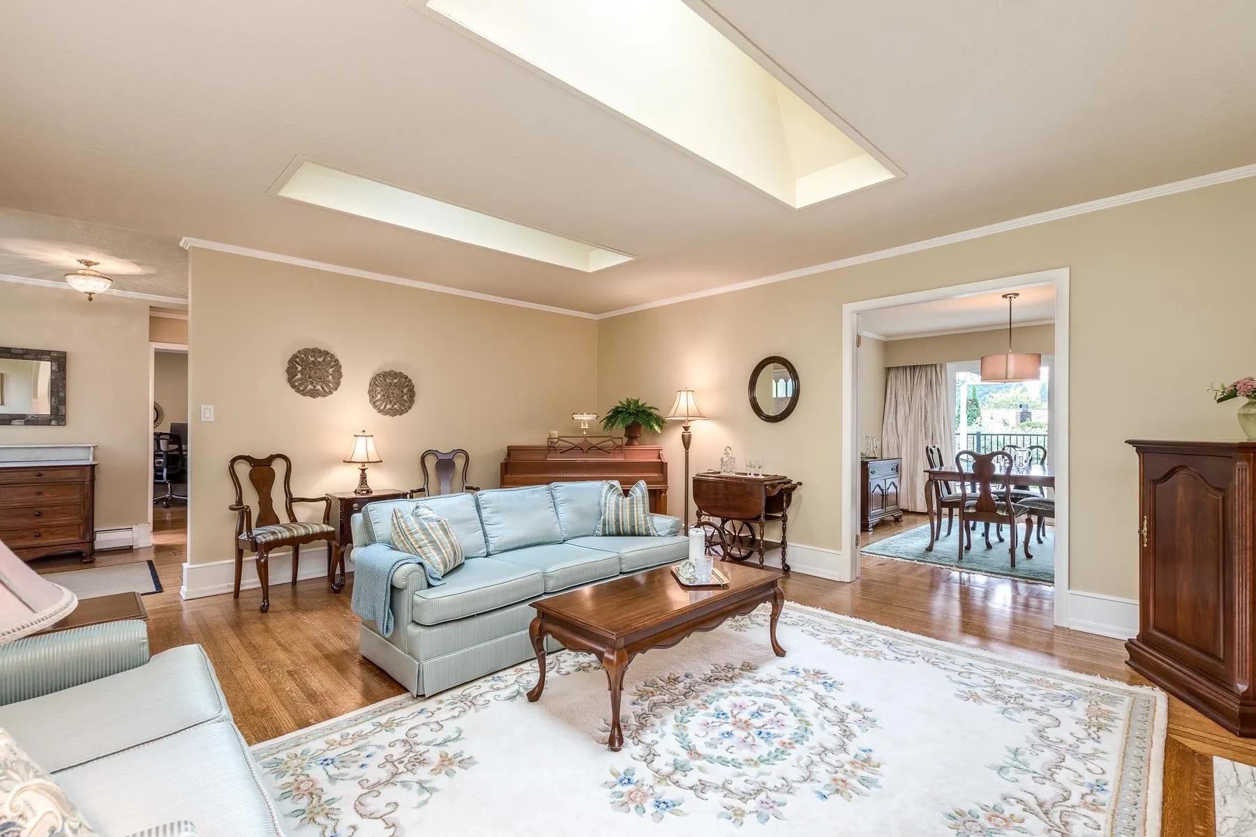 554 Newcroft Place