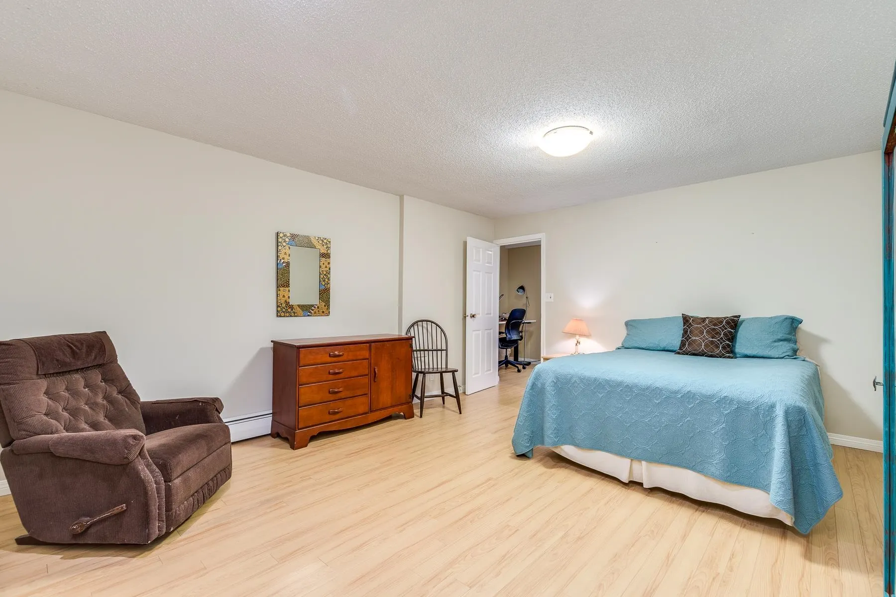 554 Newcroft Place