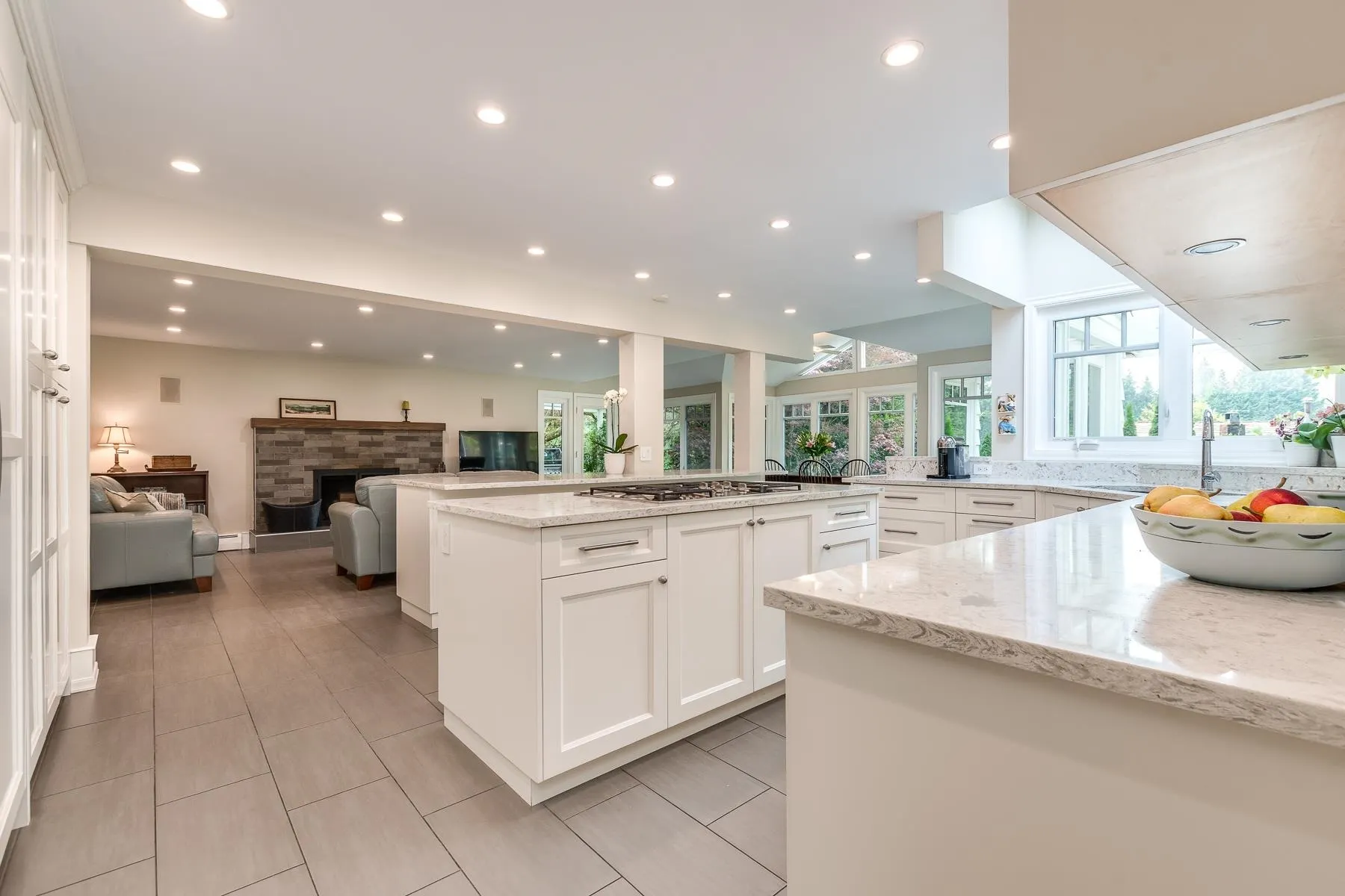 554 Newcroft Place