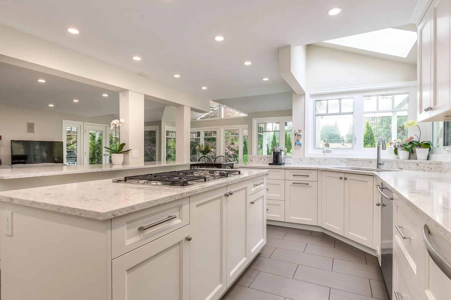 554 Newcroft Place