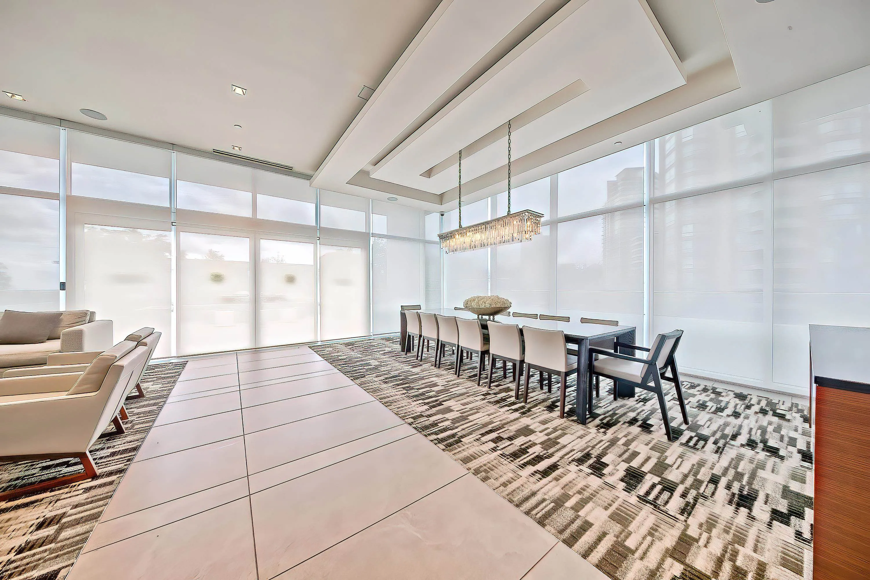 2703 4360 Beresford Street