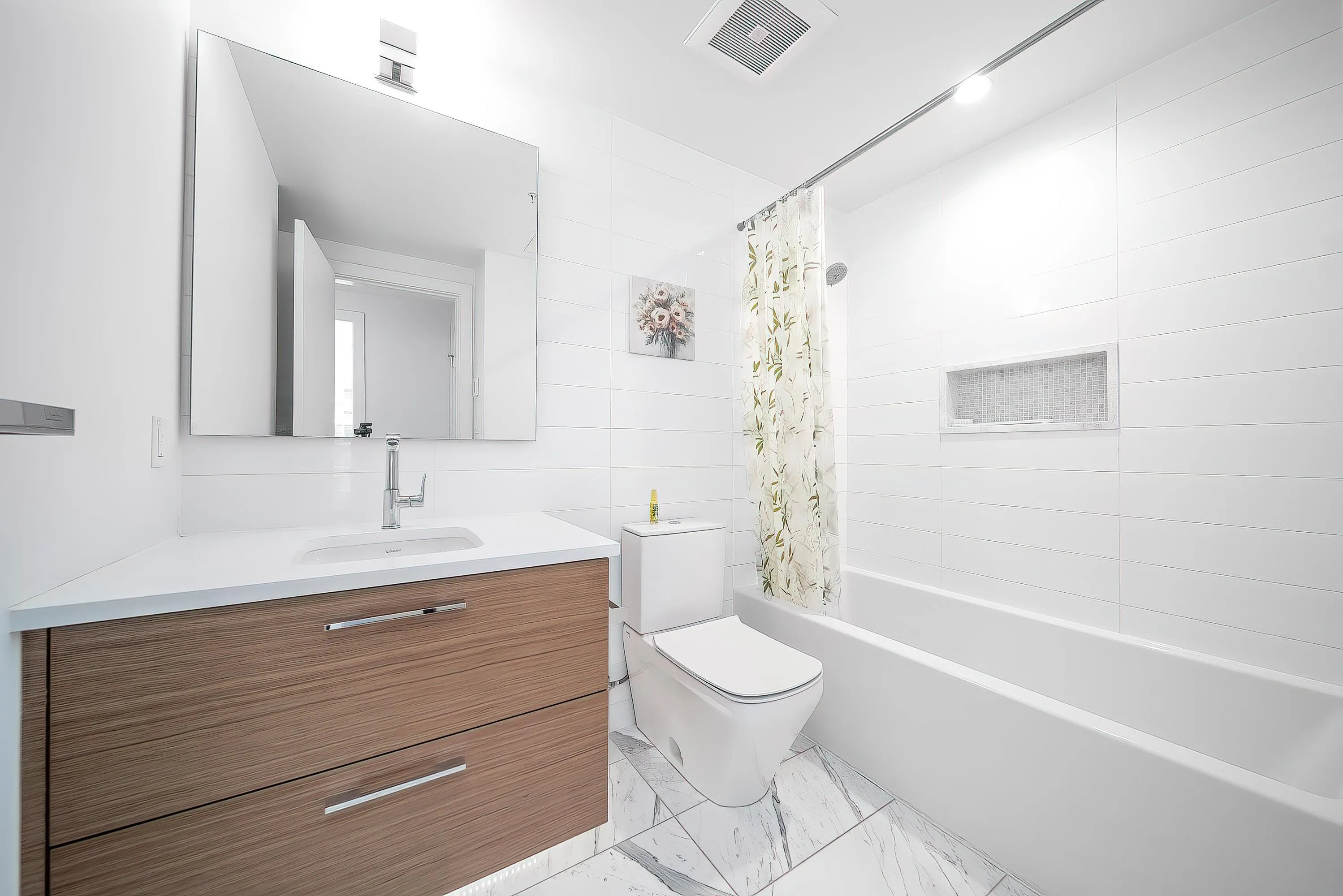 2703 4360 Beresford Street