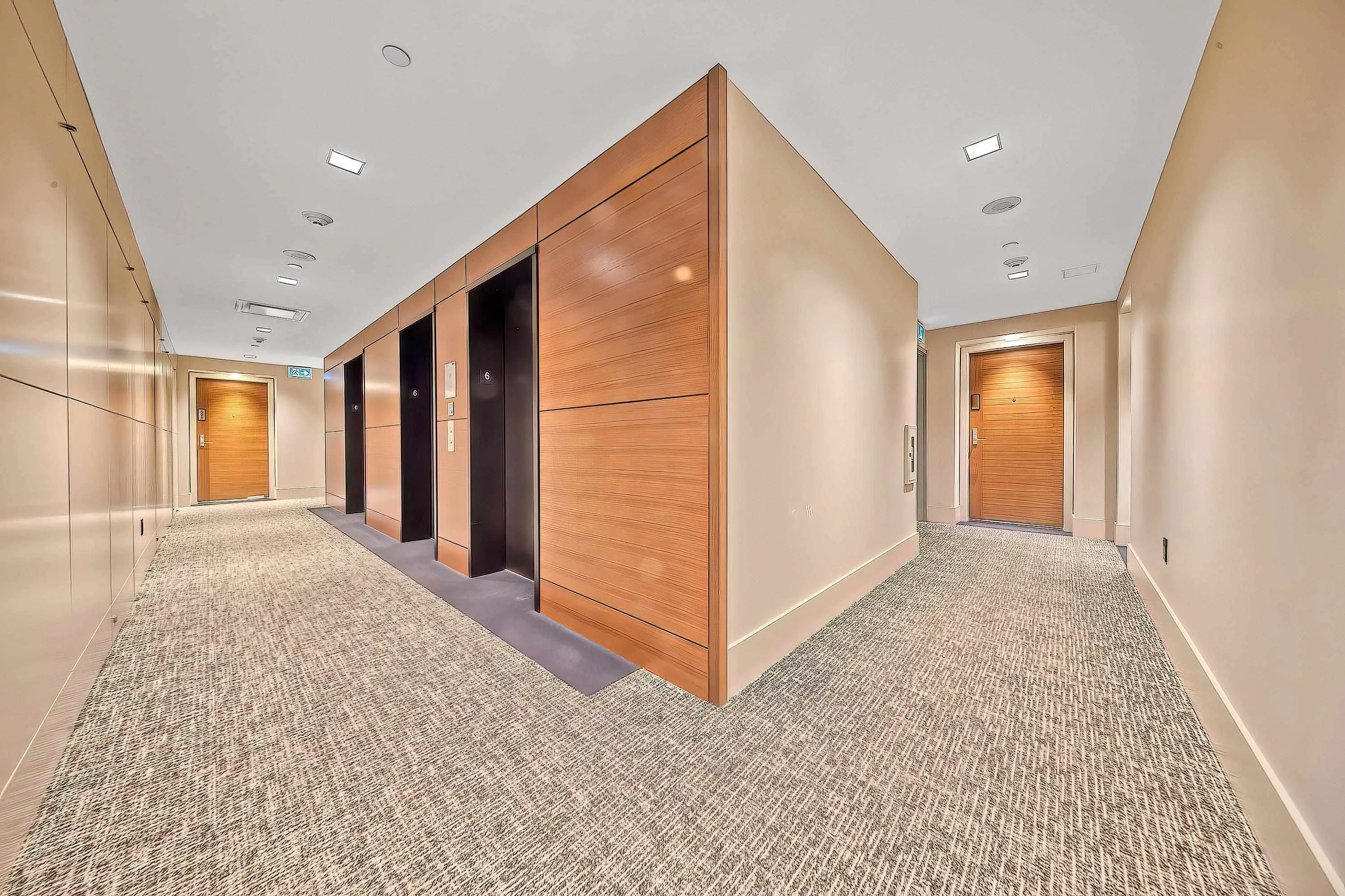 2703 4360 Beresford Street