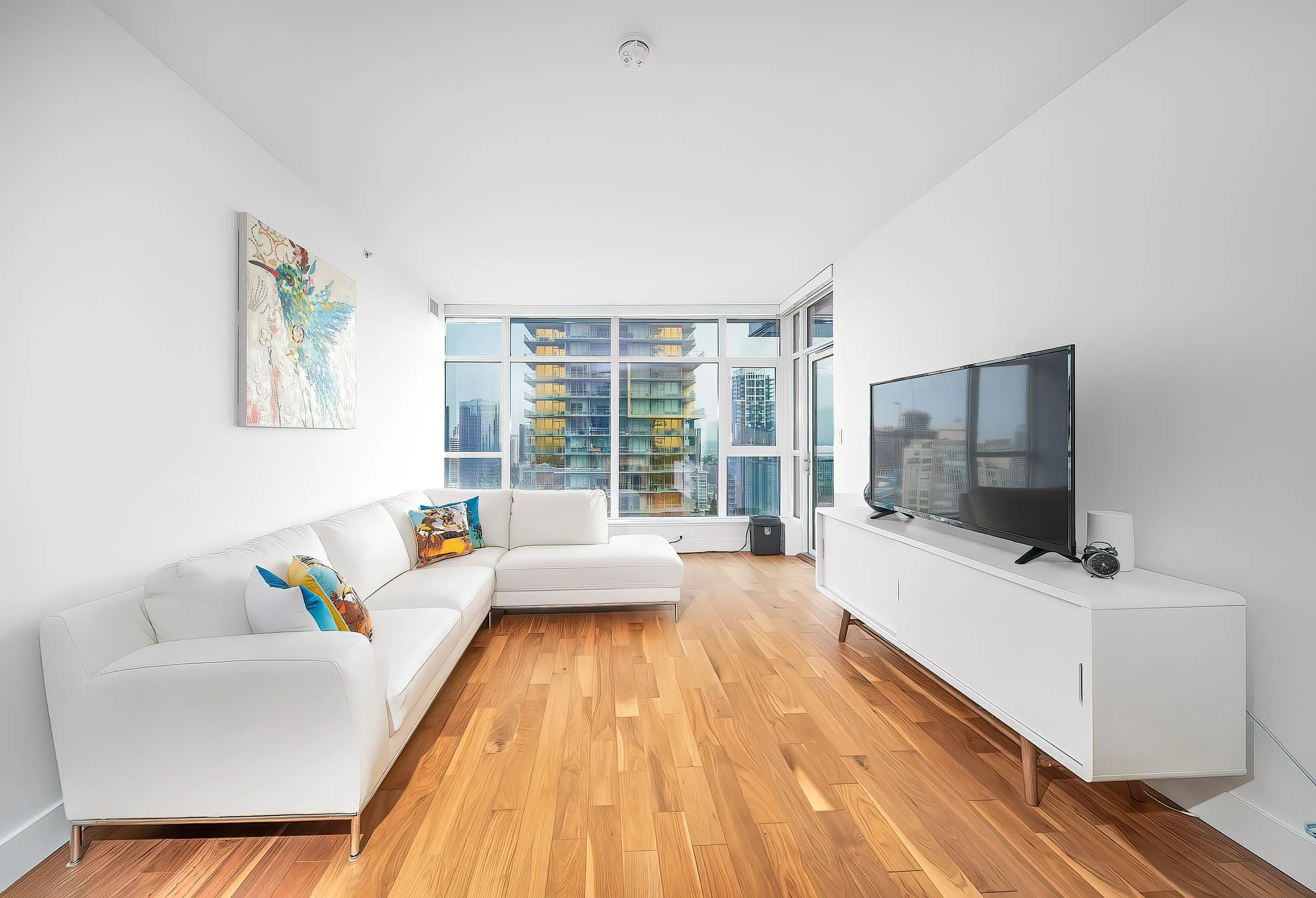 2703 4360 Beresford Street