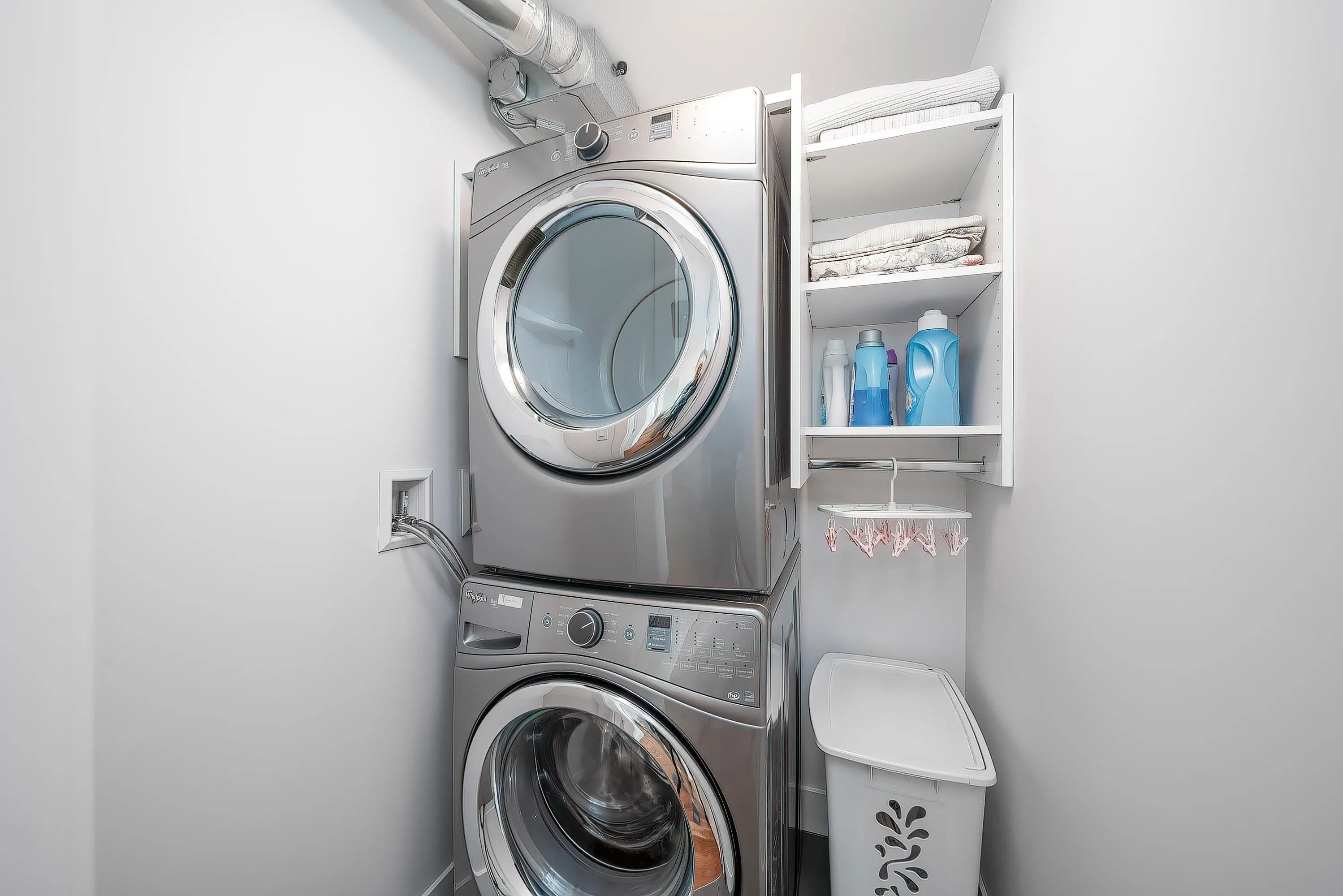 2703 4360 Beresford Street