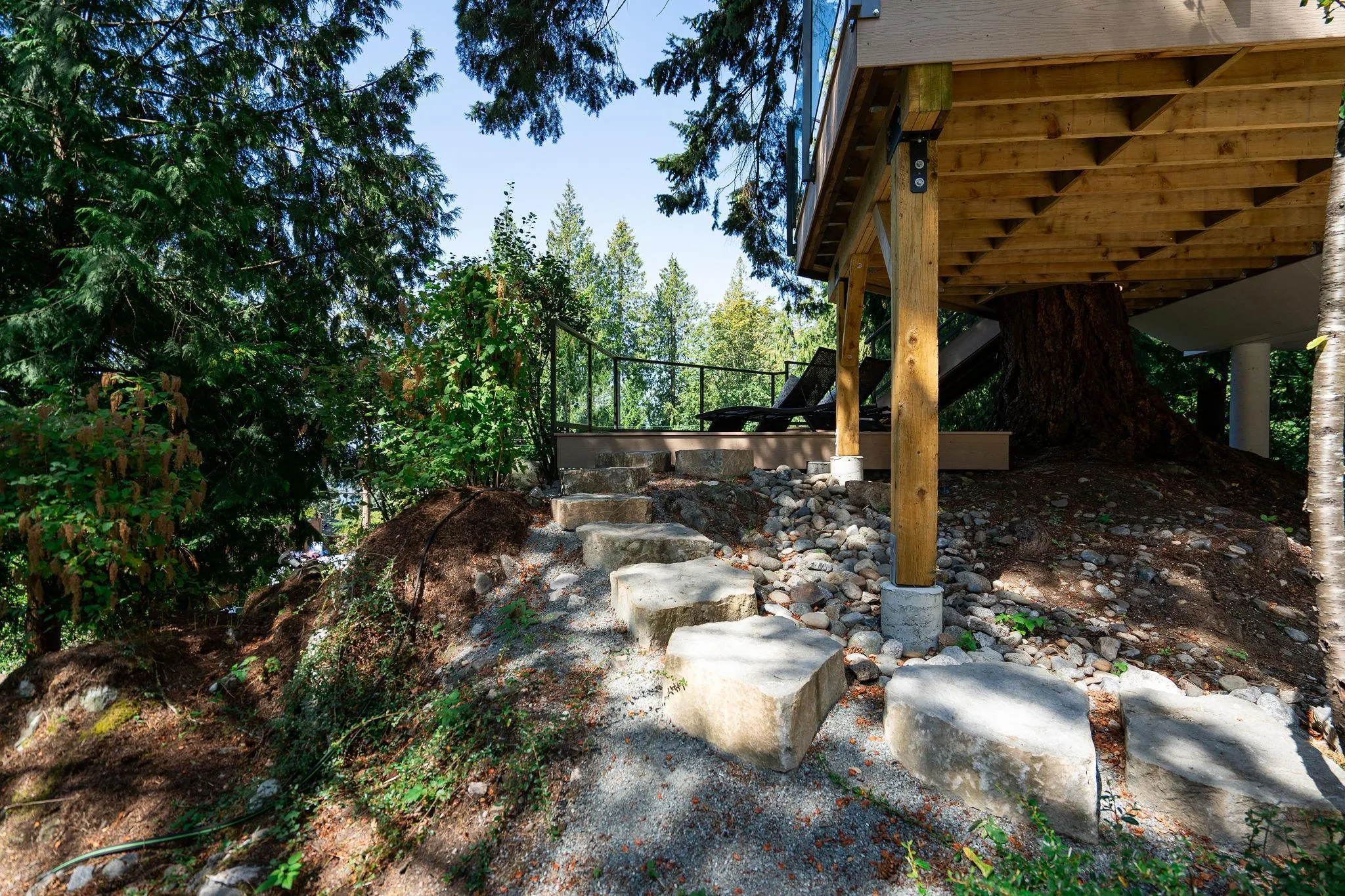 5061 Bear Lane