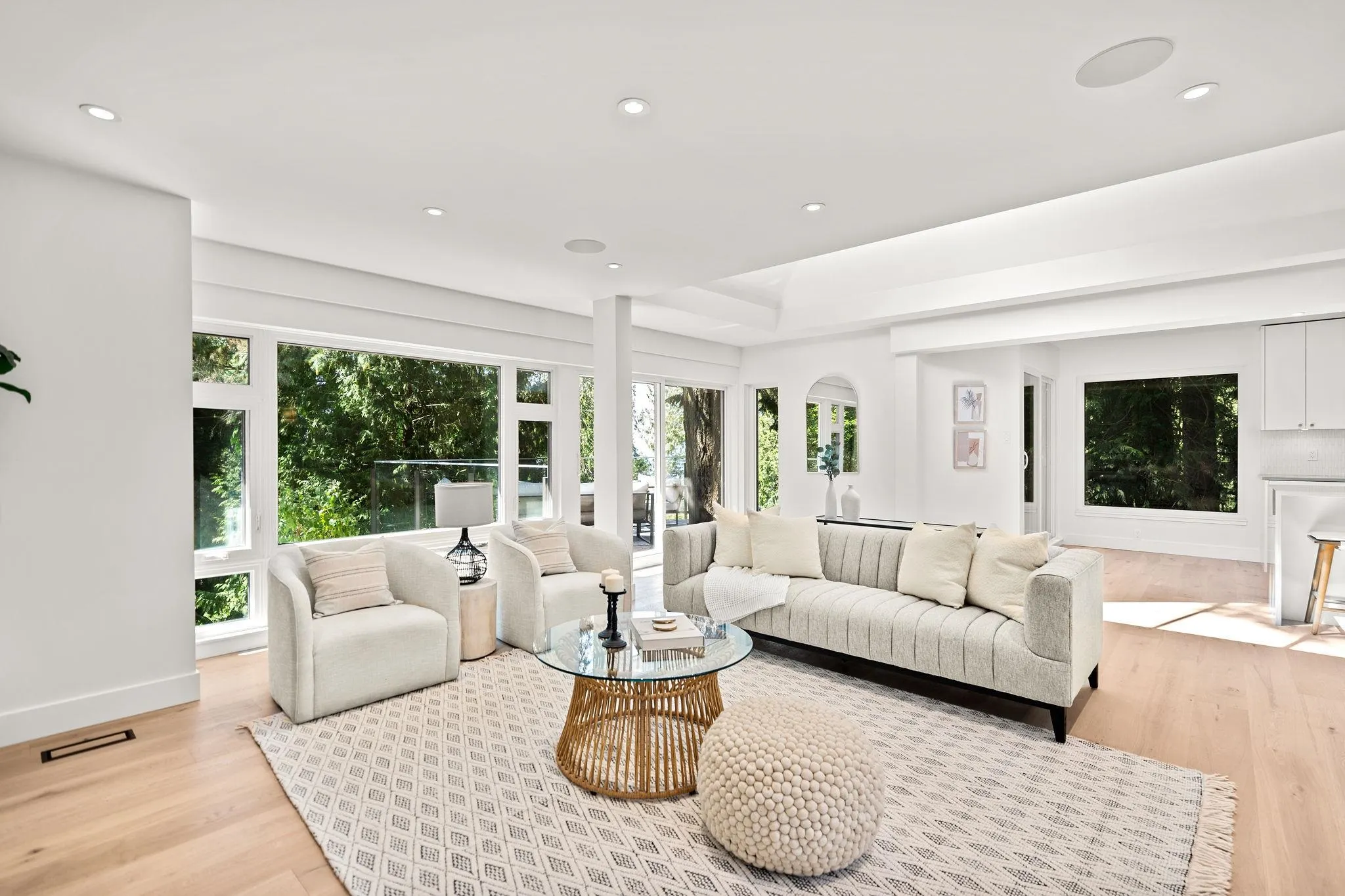 5061 Bear Lane