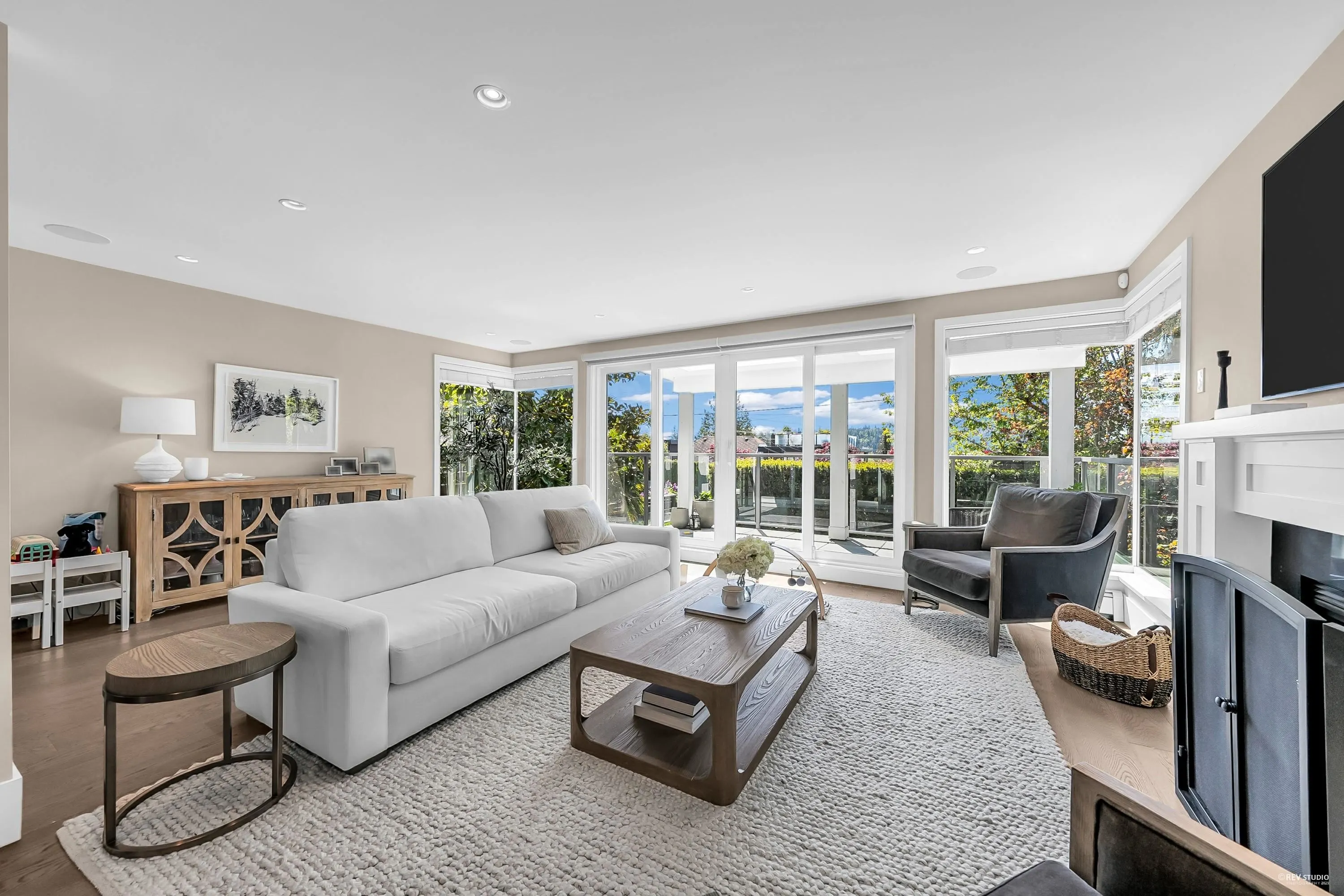 1251 Clyde Avenue