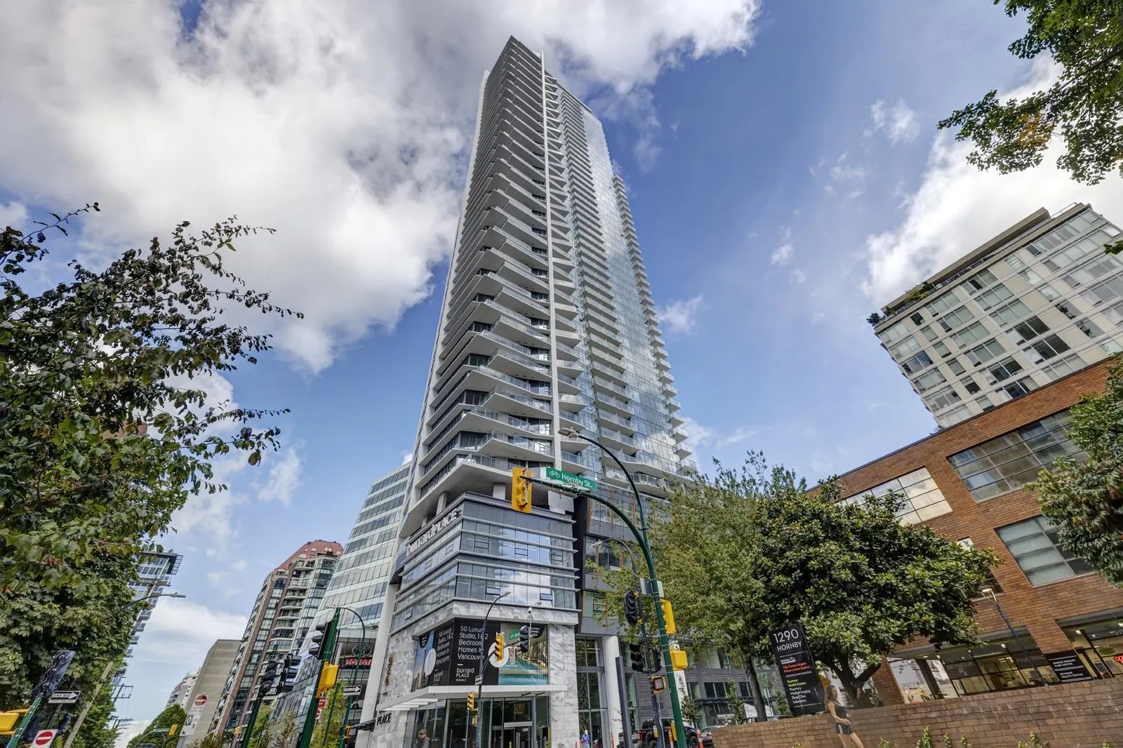 1208 1289 Hornby Street