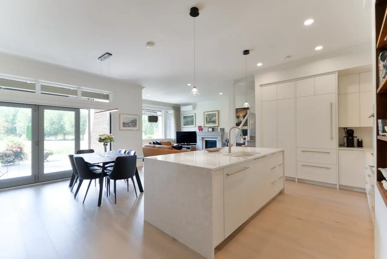 4950 Cedar Springs Drive