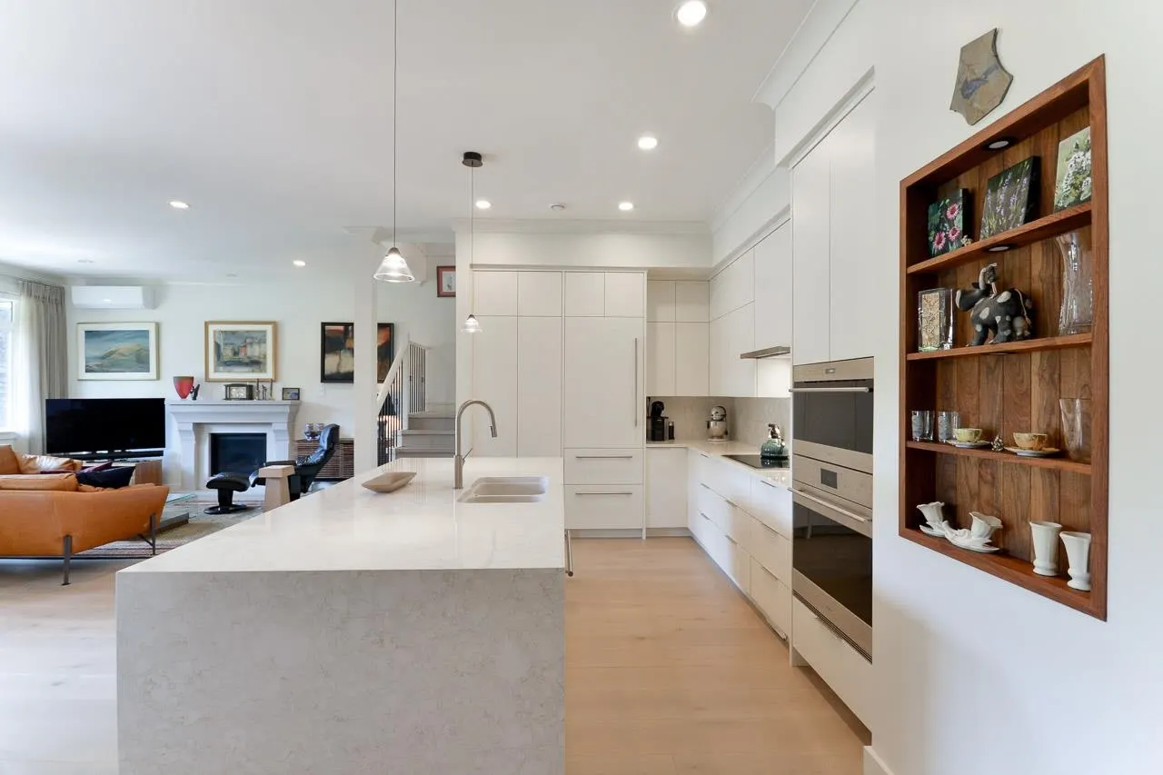 4950 Cedar Springs Drive