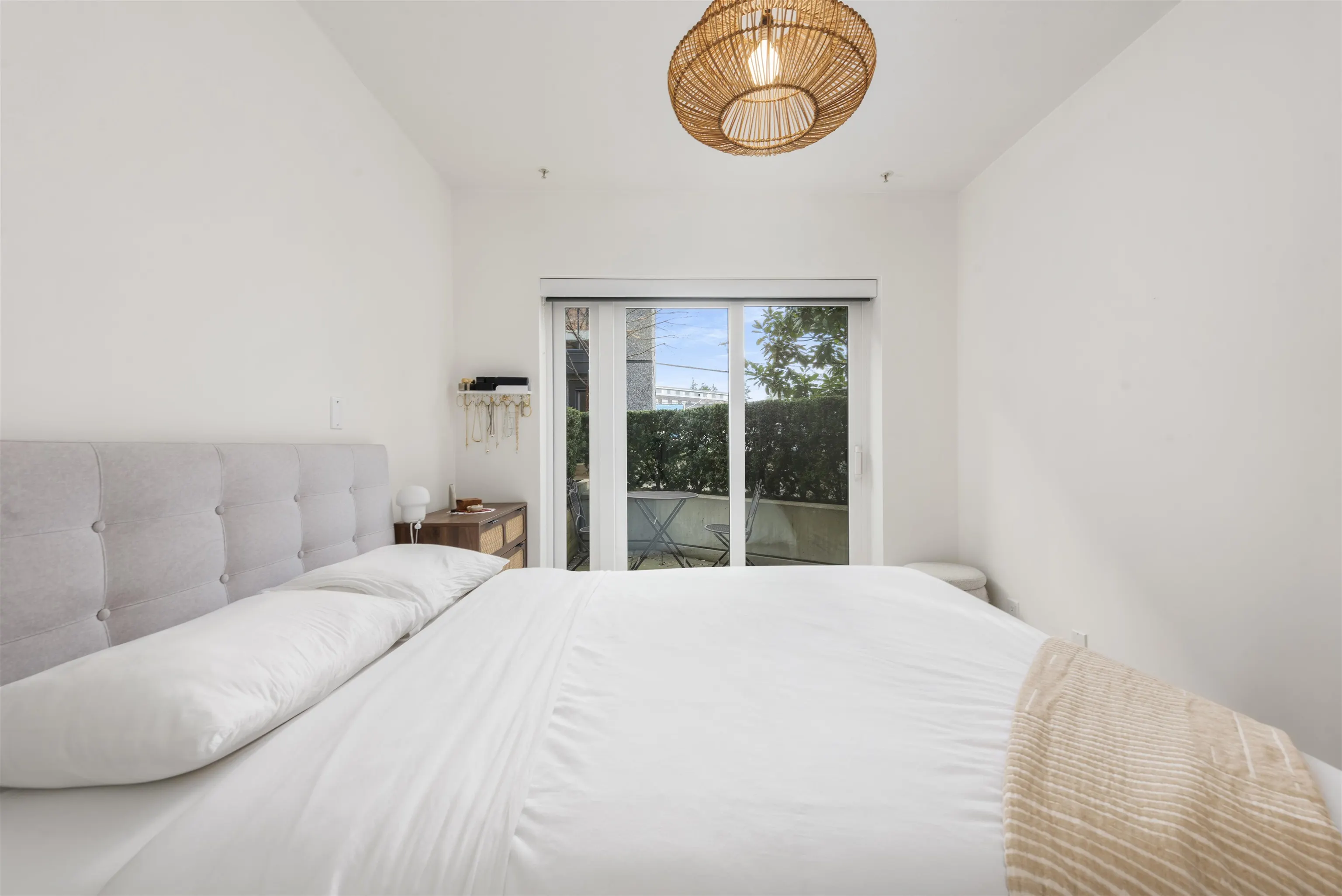 3429 Porter Street