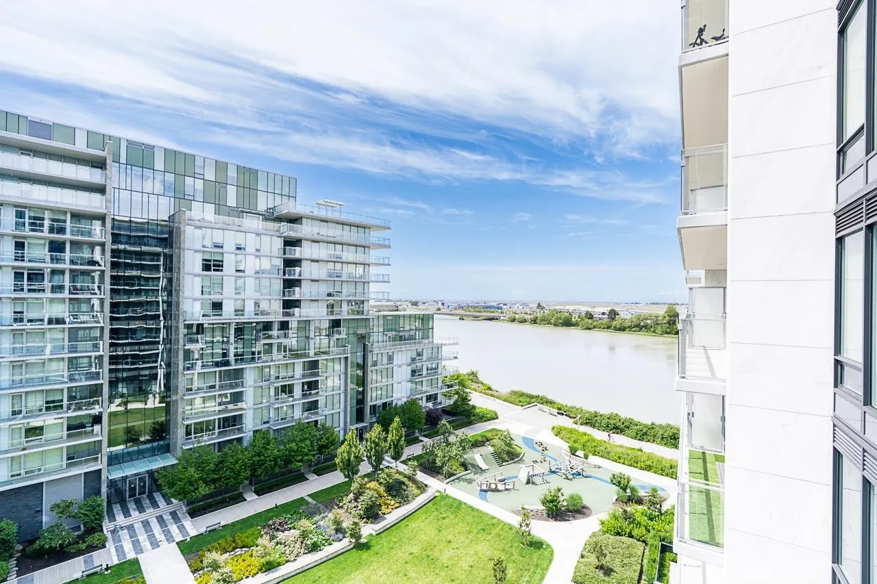 814 6811 Pearson Way