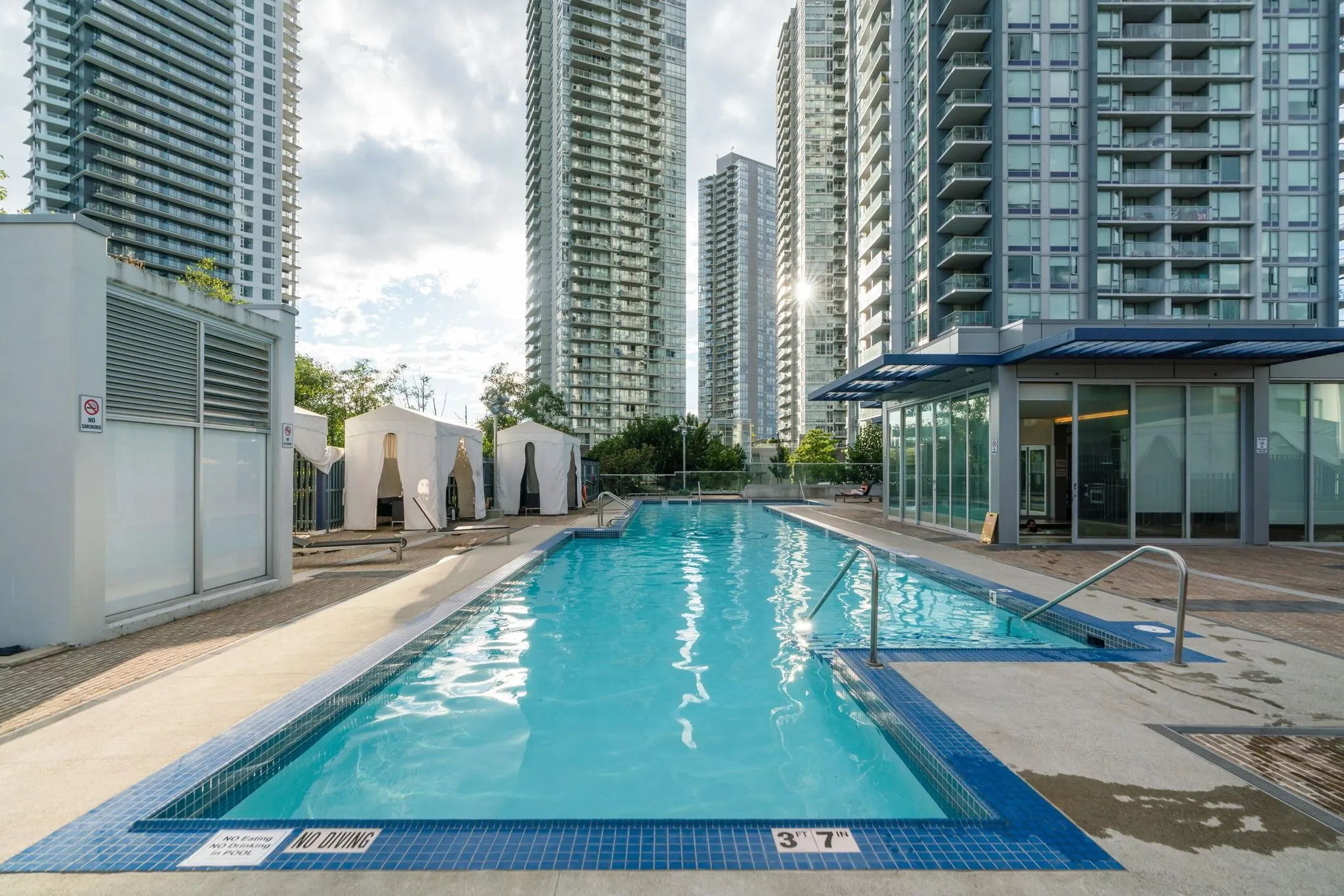 1512 13696 100 Avenue