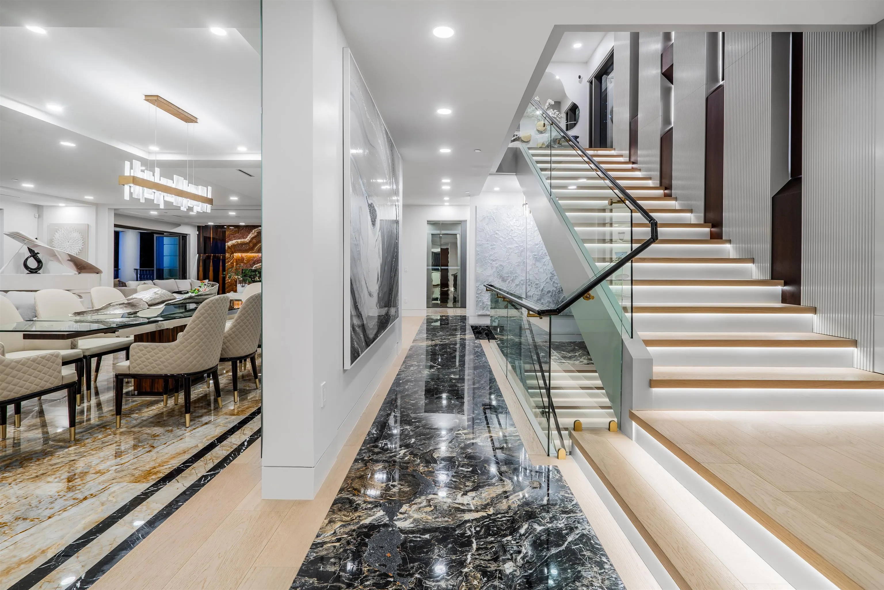 1123 Crestline Road