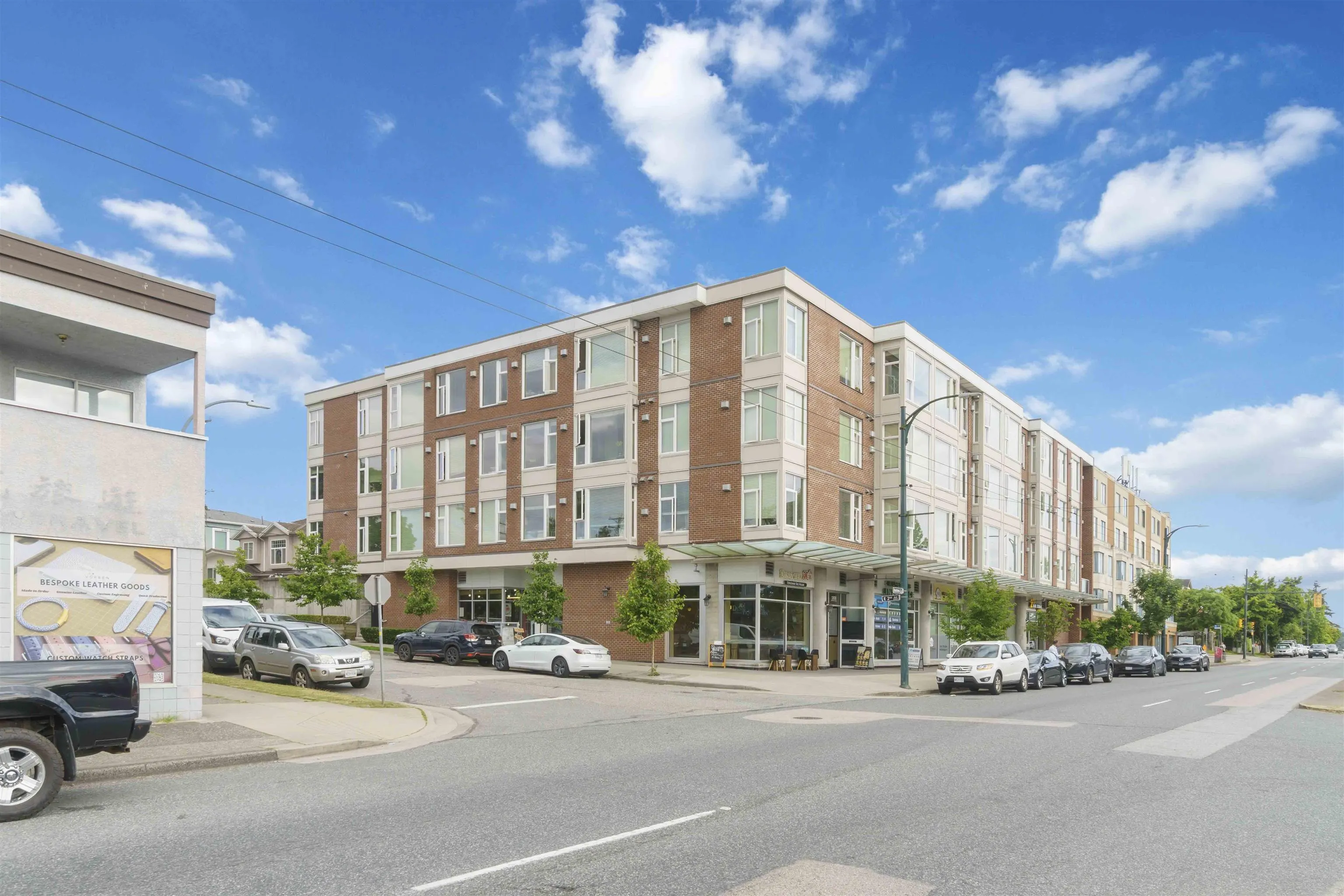 PH8 1838 Renfrew Street