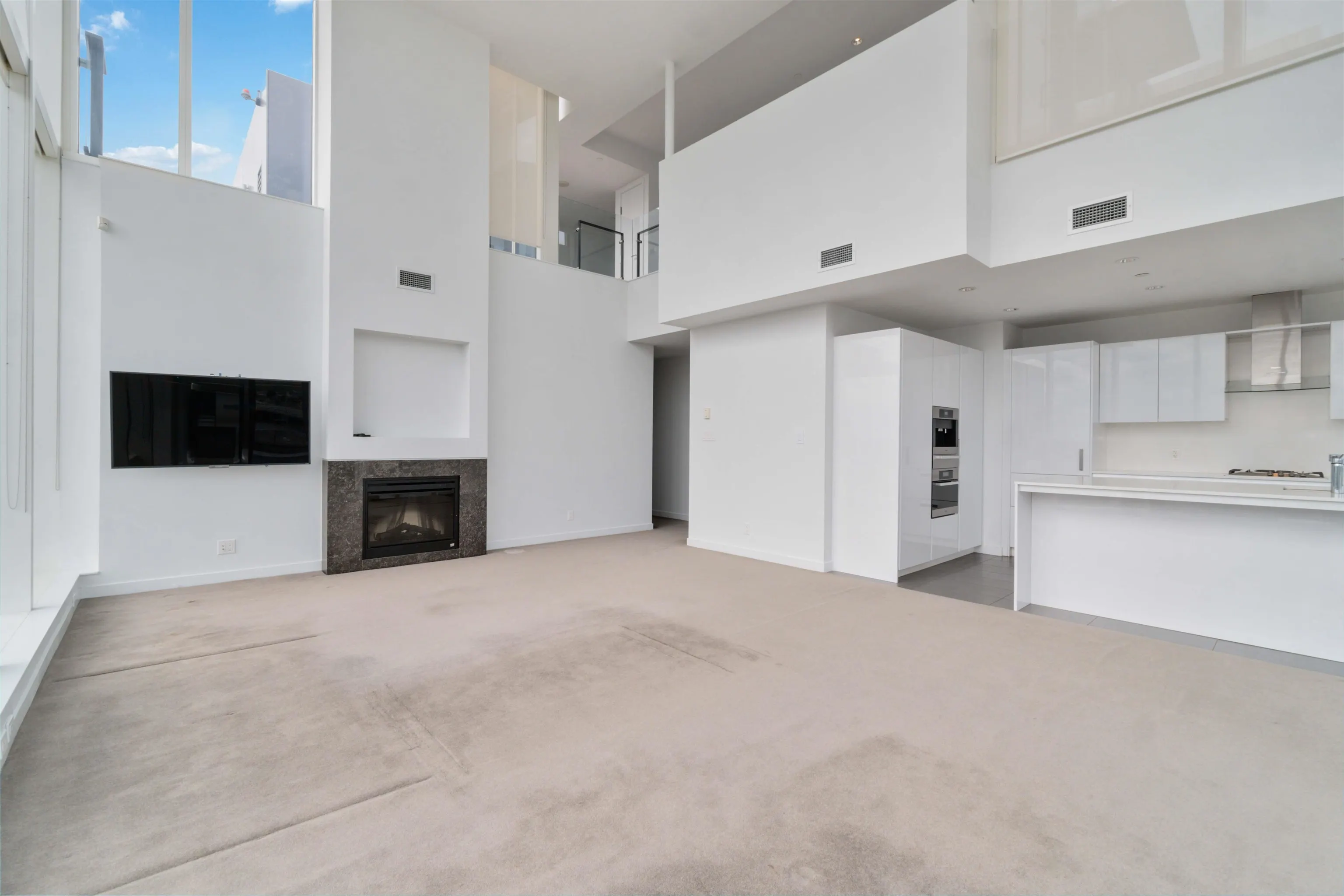 1302 5111 Brighouse Way