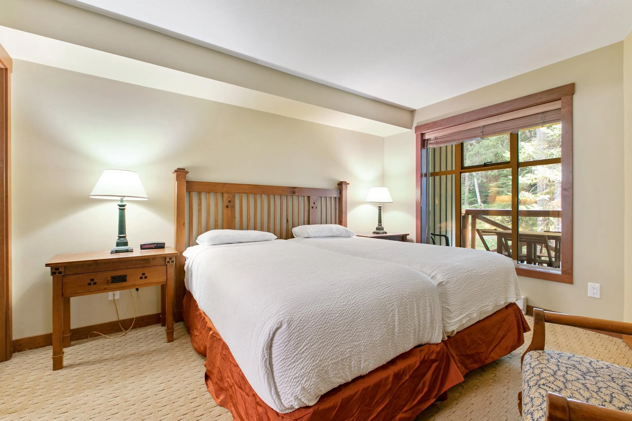 310G2 4653 Blackcomb Way