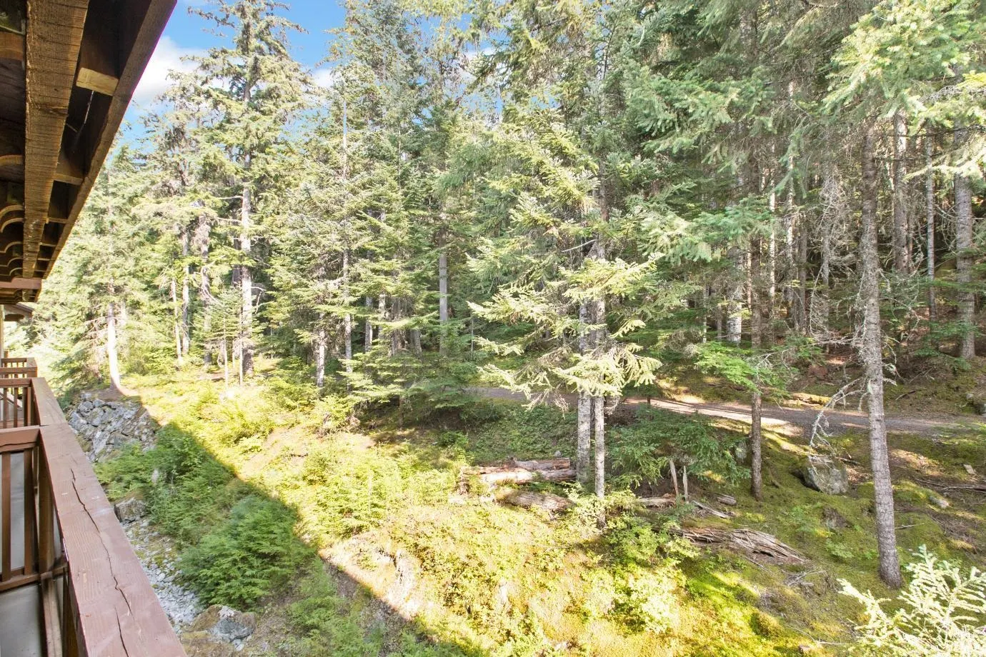 310G2 4653 Blackcomb Way