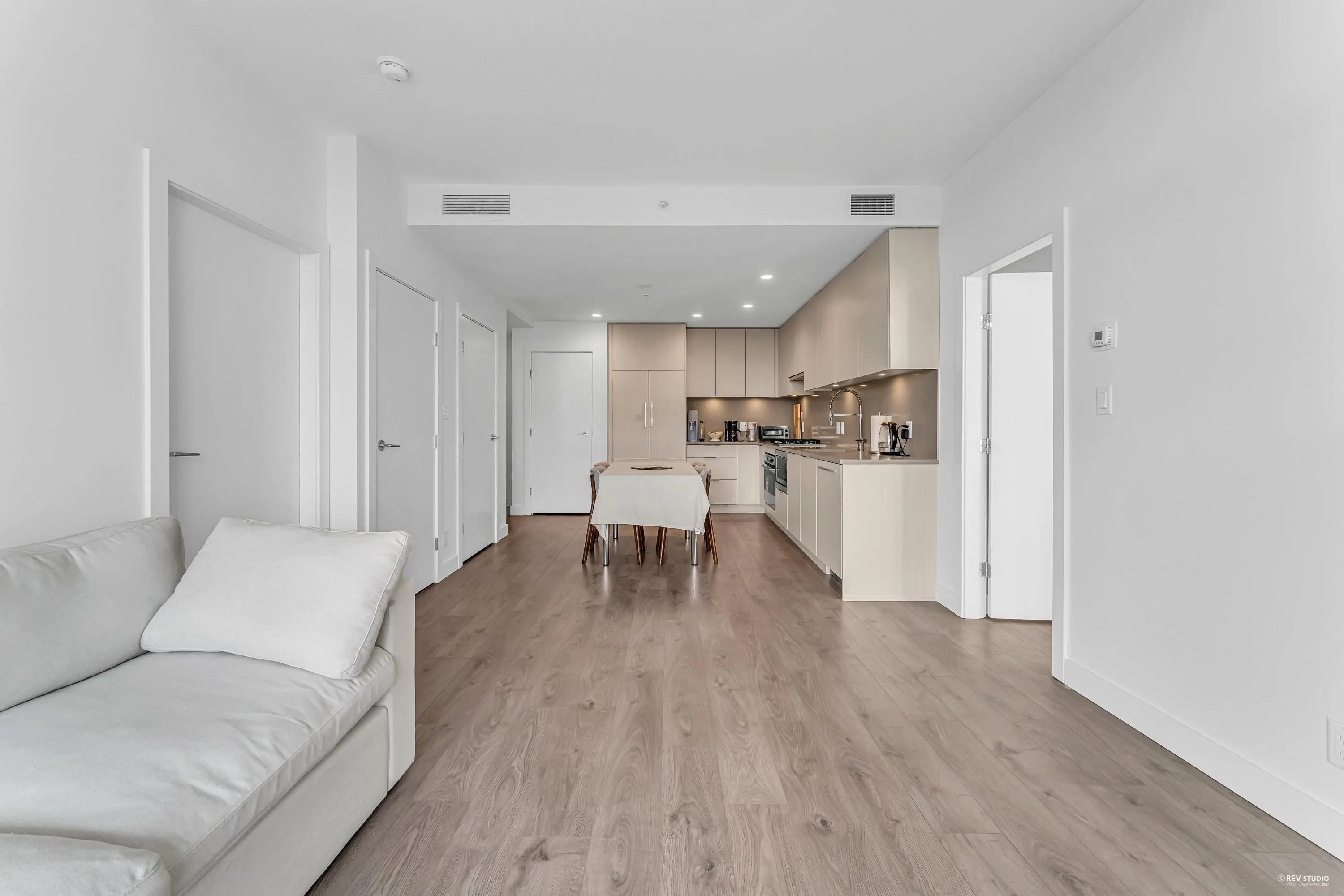 1704 4465 Juneau Street