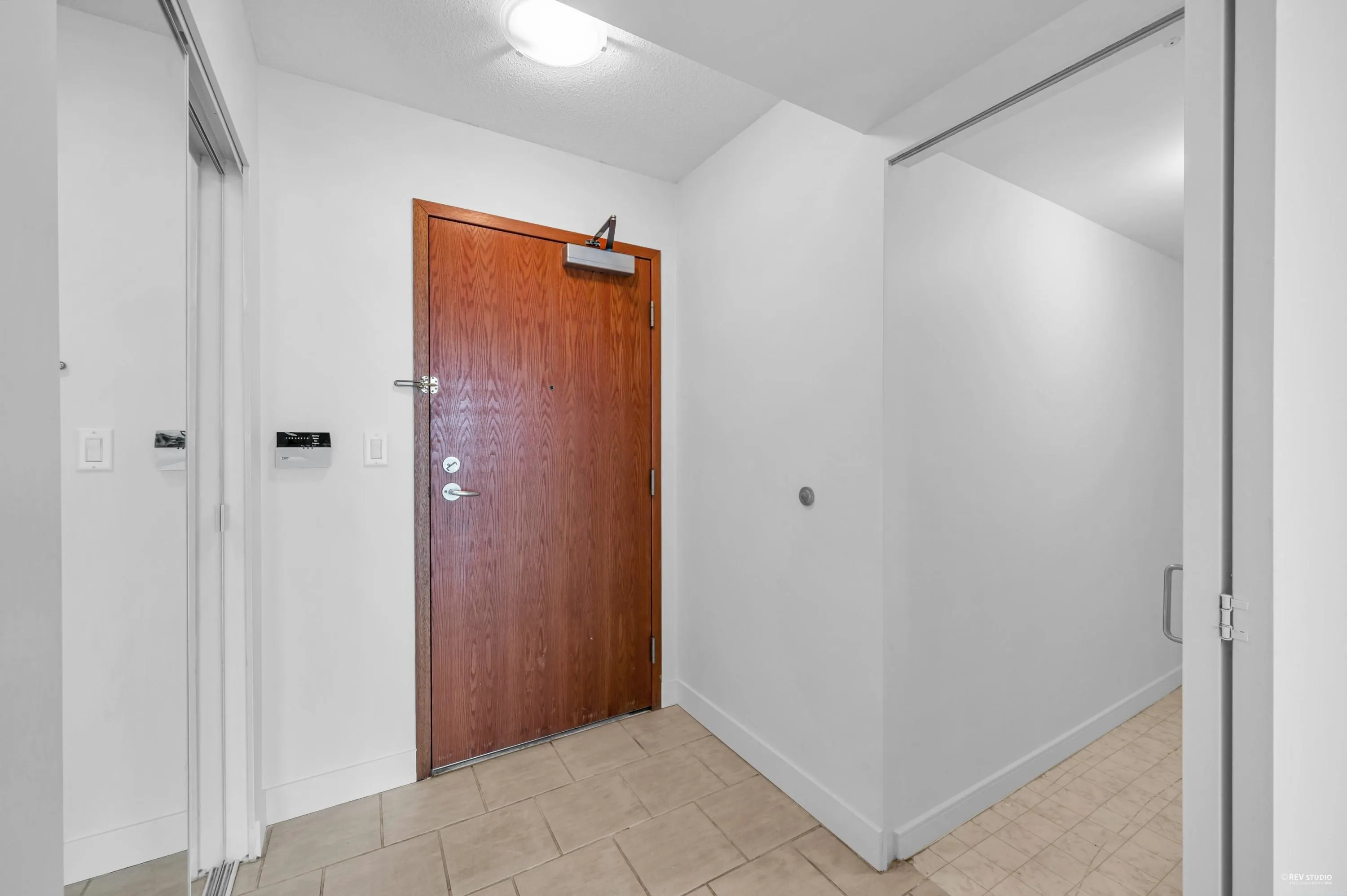 1705 7878 Westminster Highway