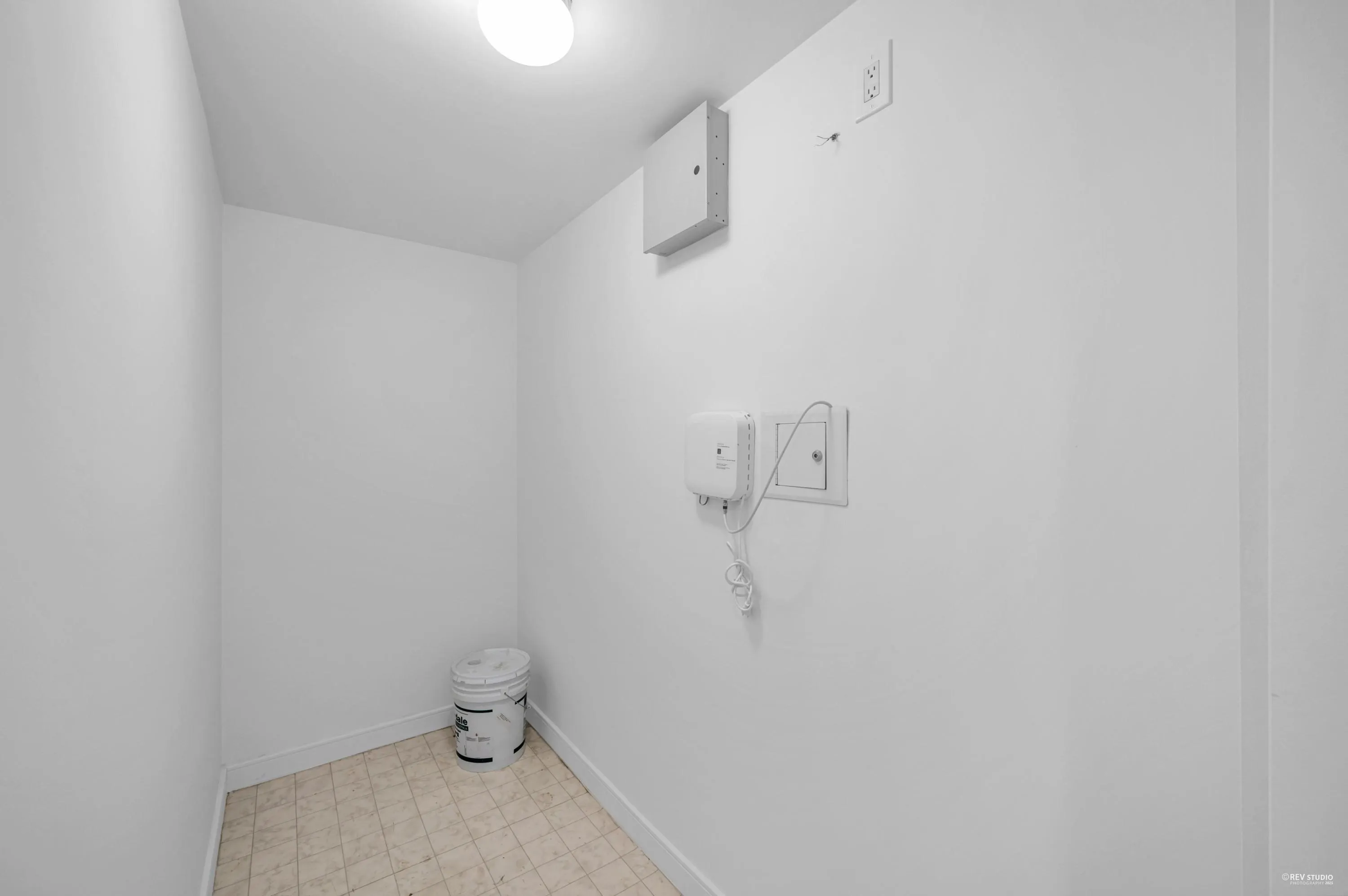 1705 7878 Westminster Highway