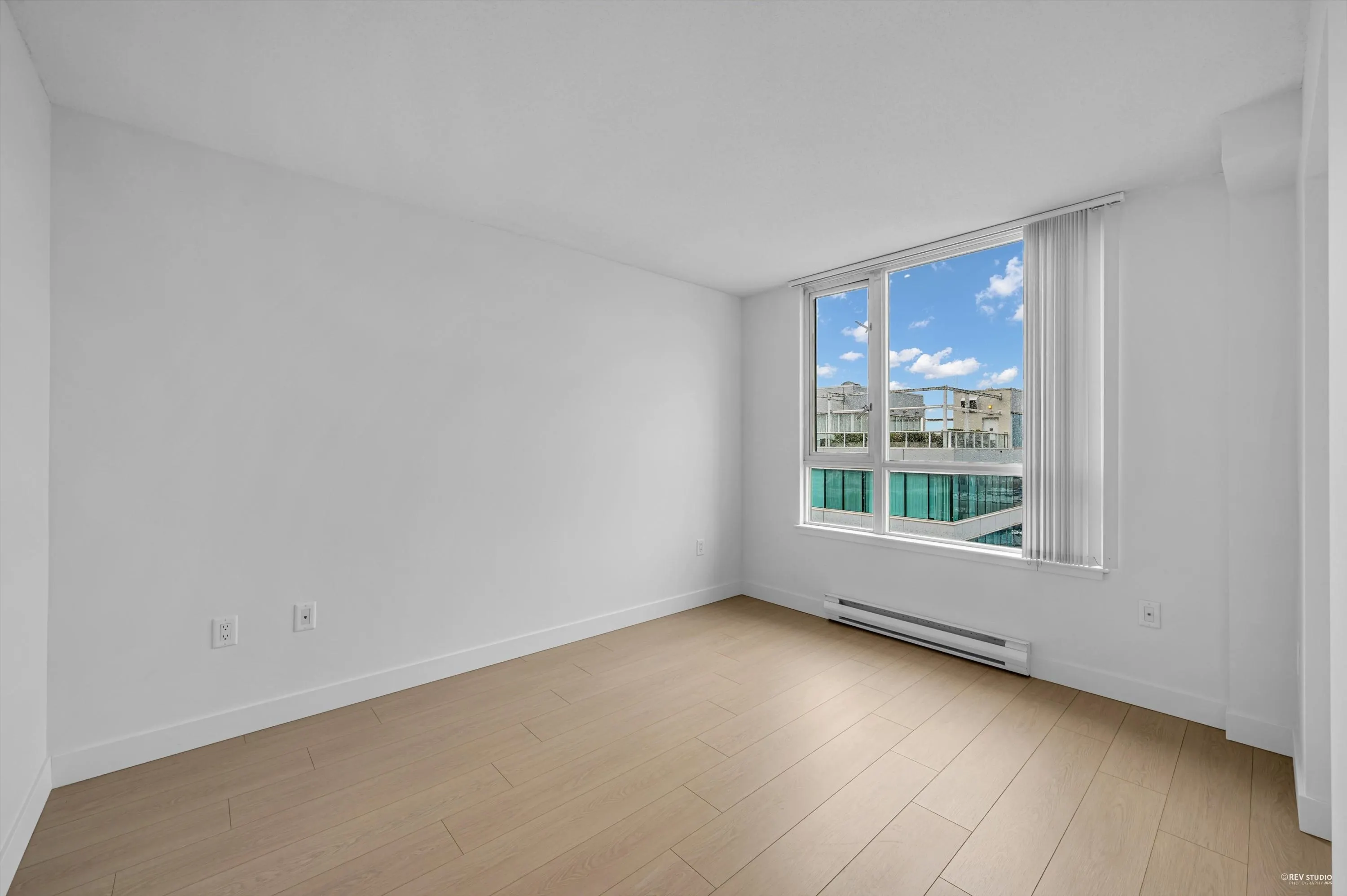 1705 7878 Westminster Highway