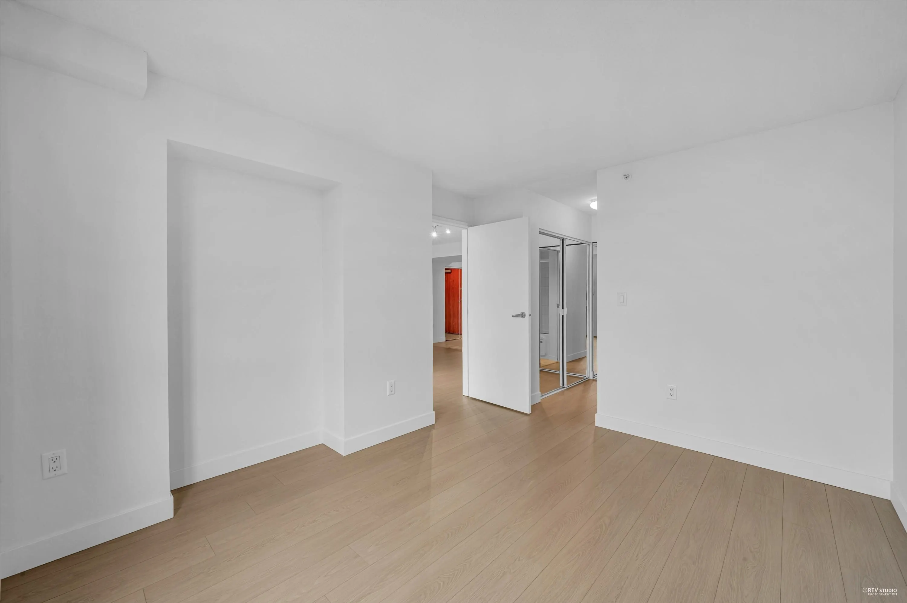 1705 7878 Westminster Highway
