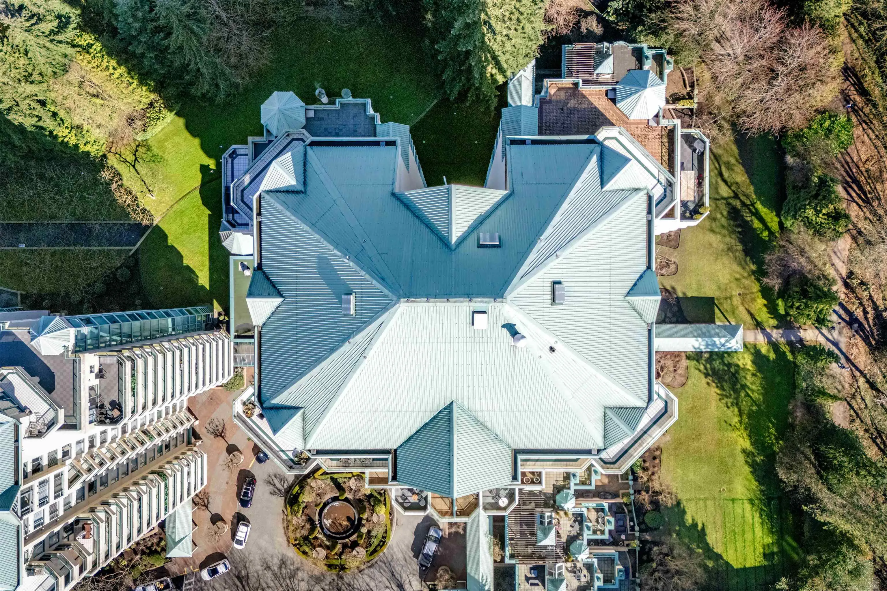 12A 338 Taylor Way