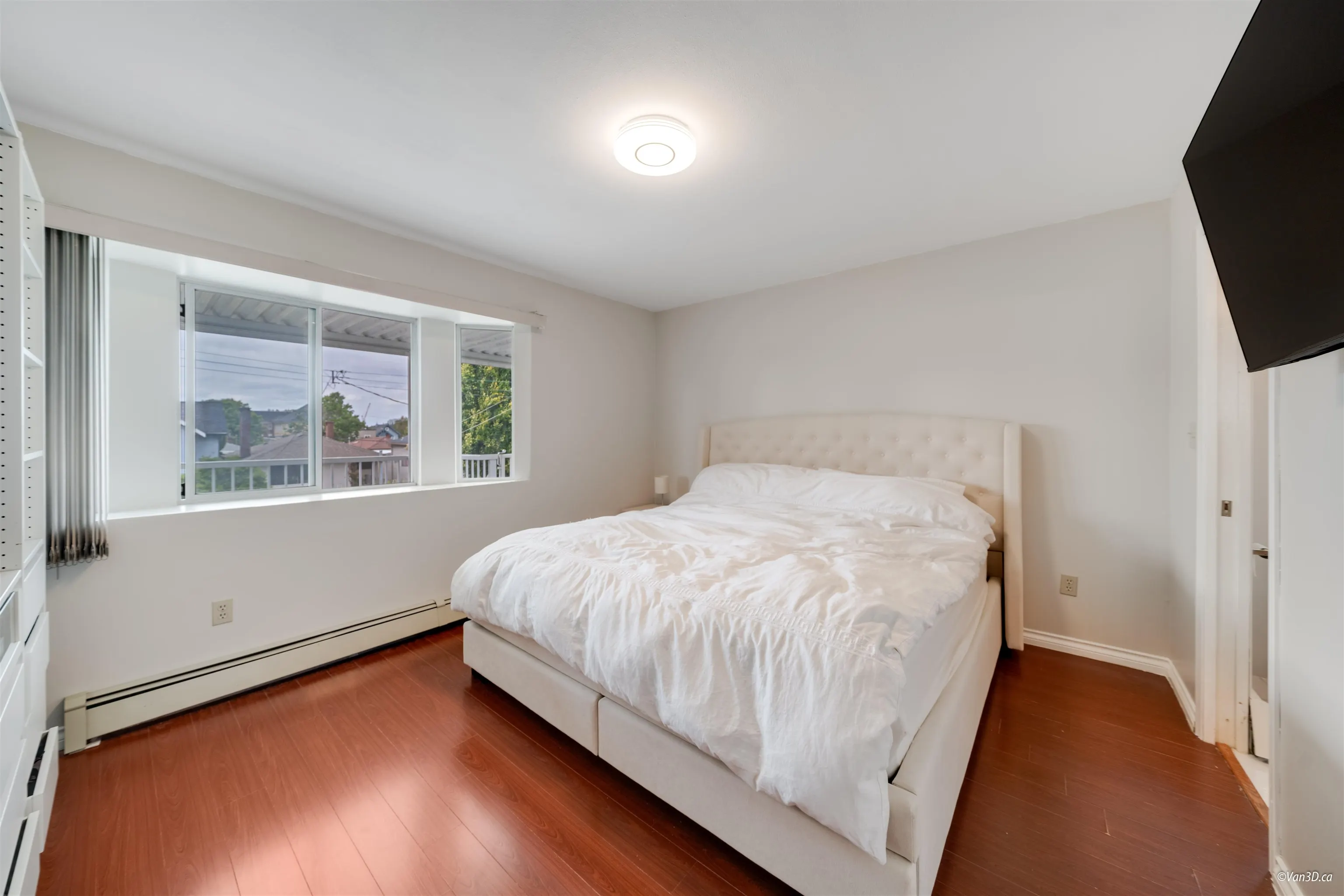 4021 Victoria Drive