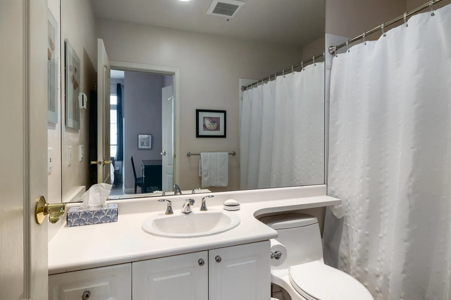403 5735 Hampton Place