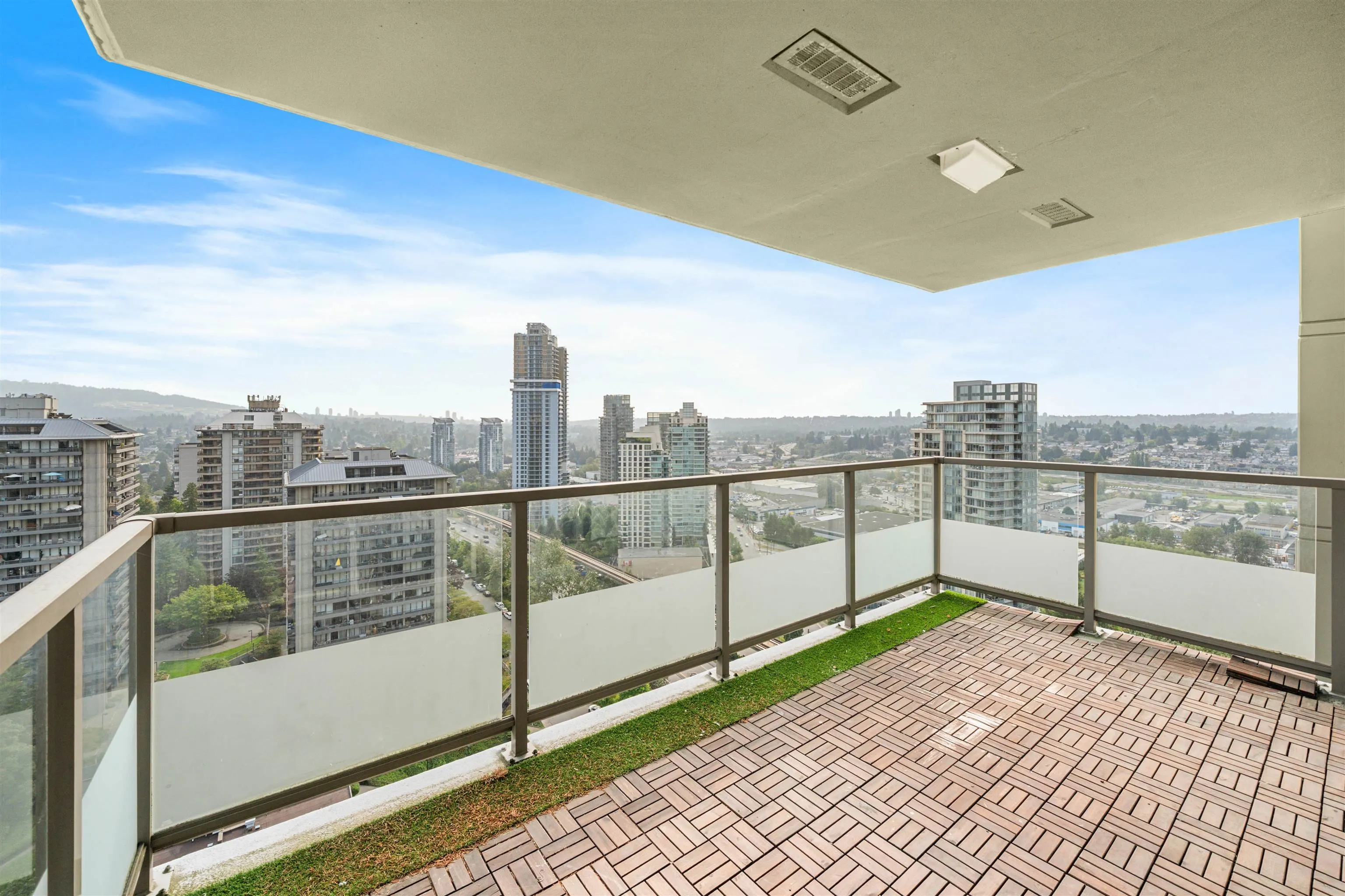 2306 4888 Brentwood Drive
