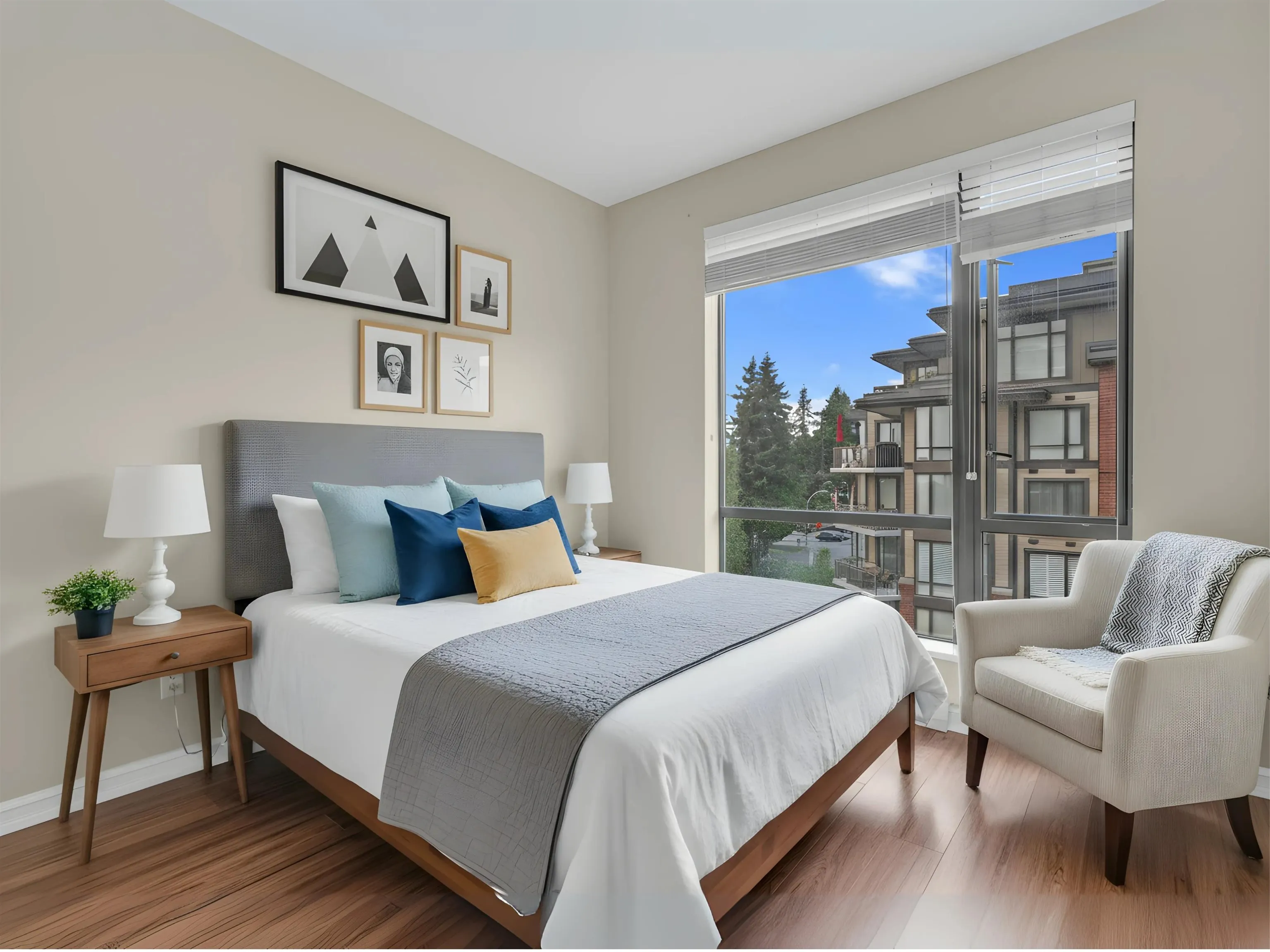 603 1550 Martin Street