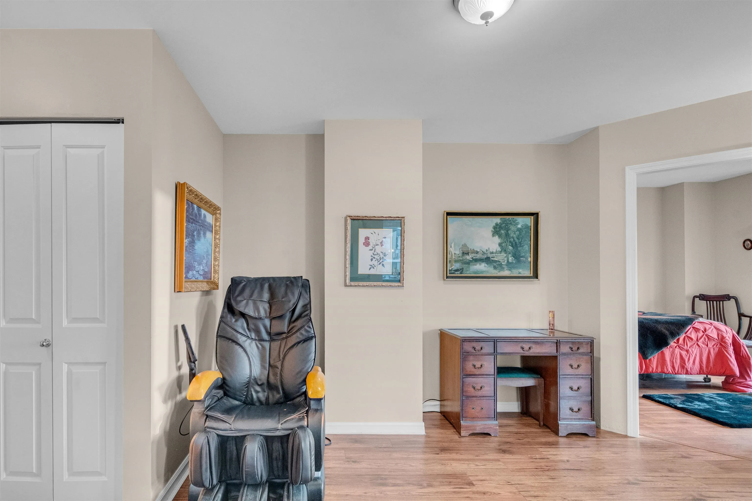 603 1550 Martin Street