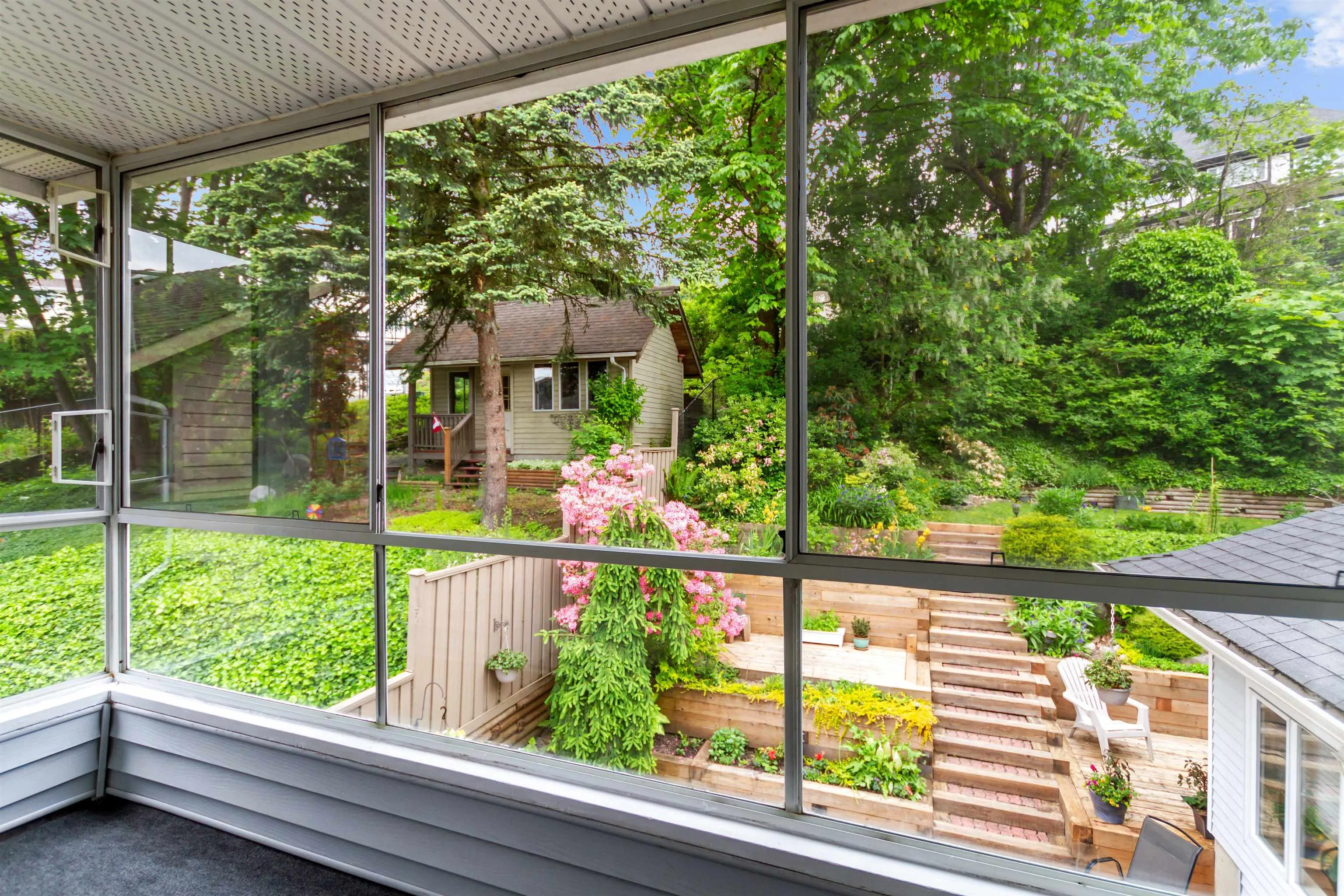 408 Riverview Crescent
