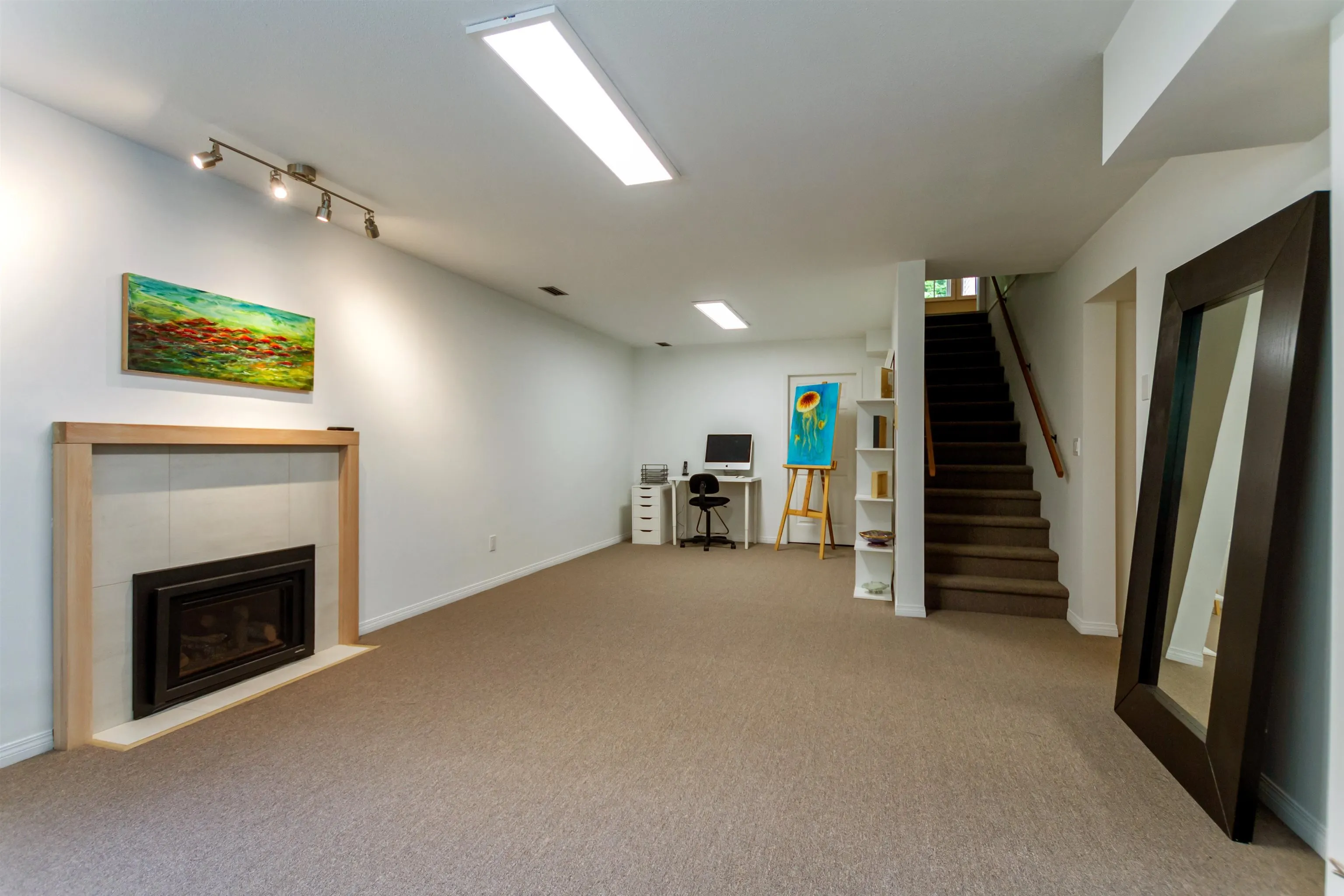 408 Riverview Crescent