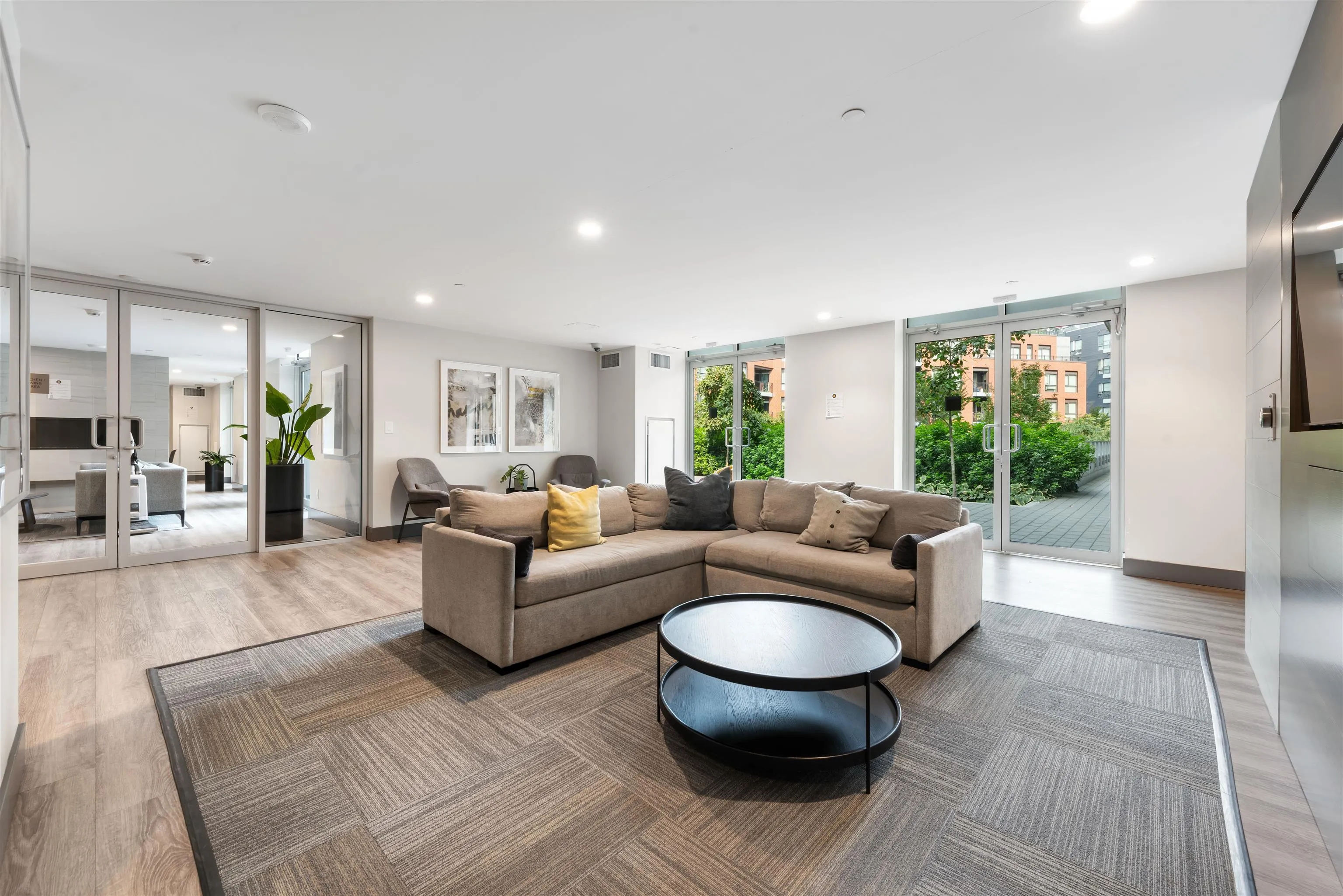 3574 Sawmill Crescent
