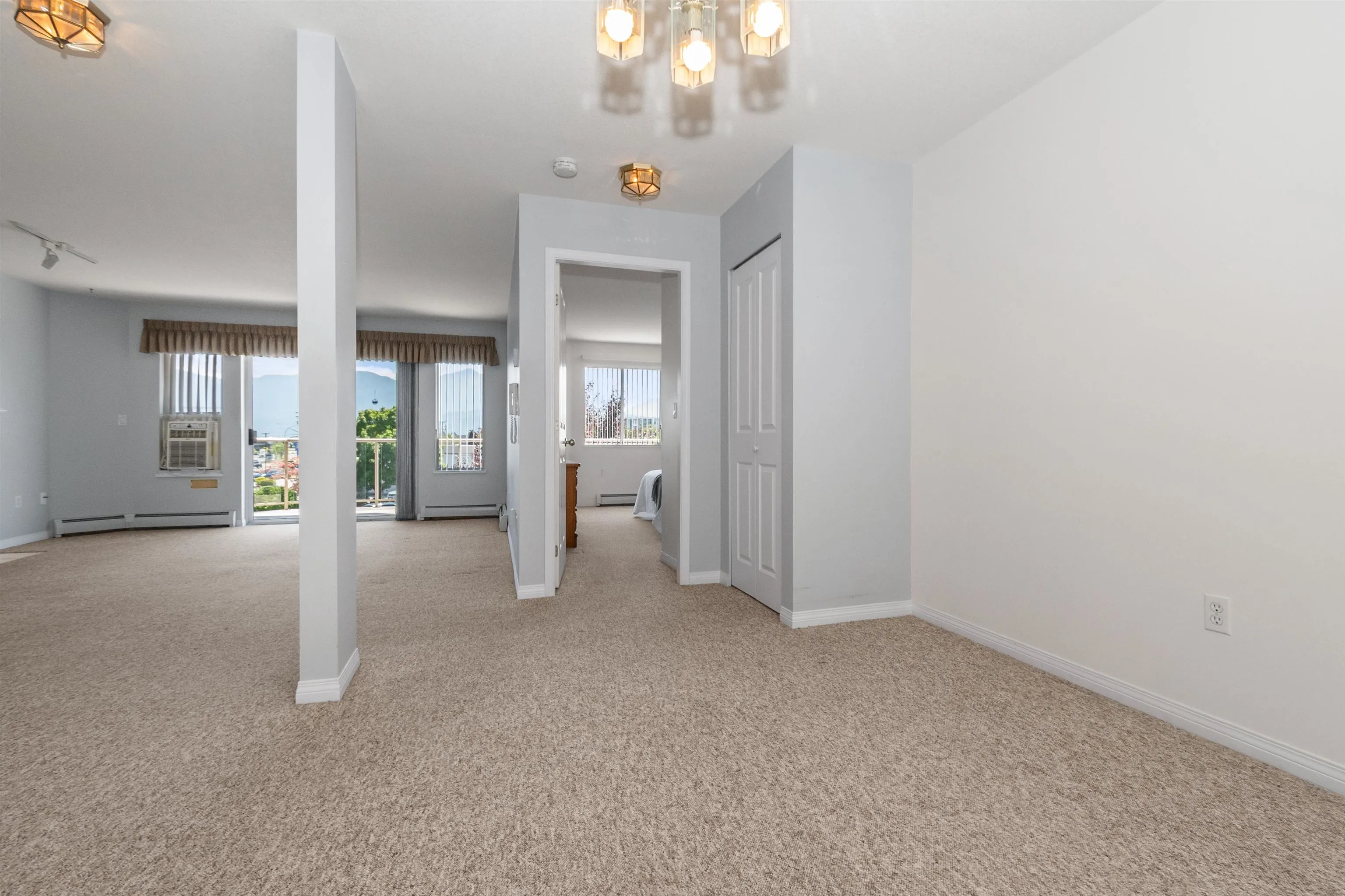 202 7685 Amber Drive