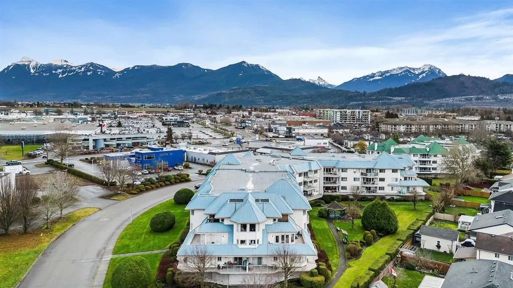 202 7685 Amber Drive