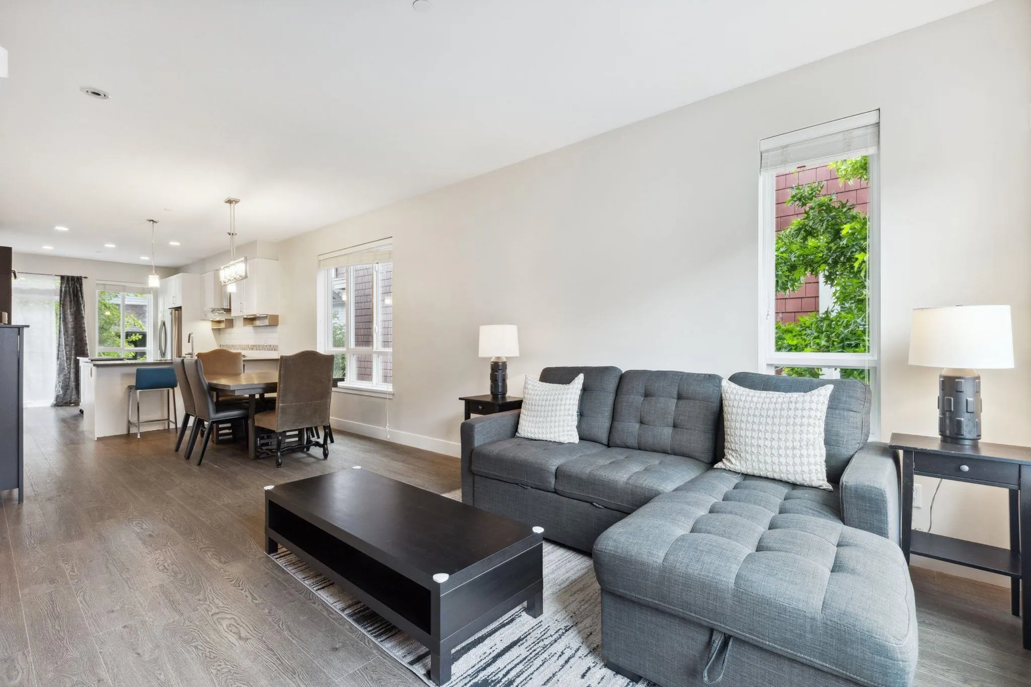 511 4688 Hawk Lane