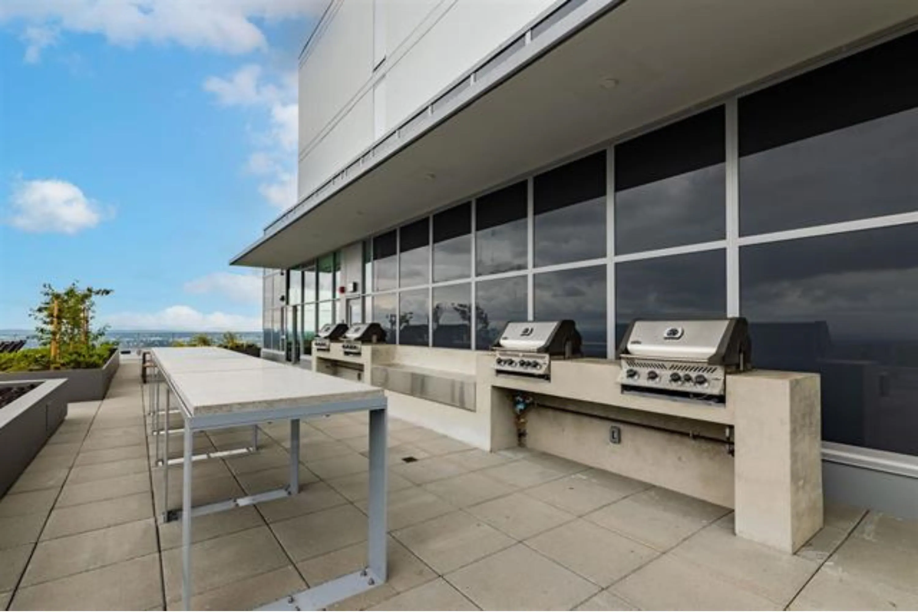 4105 13350 Central Avenue