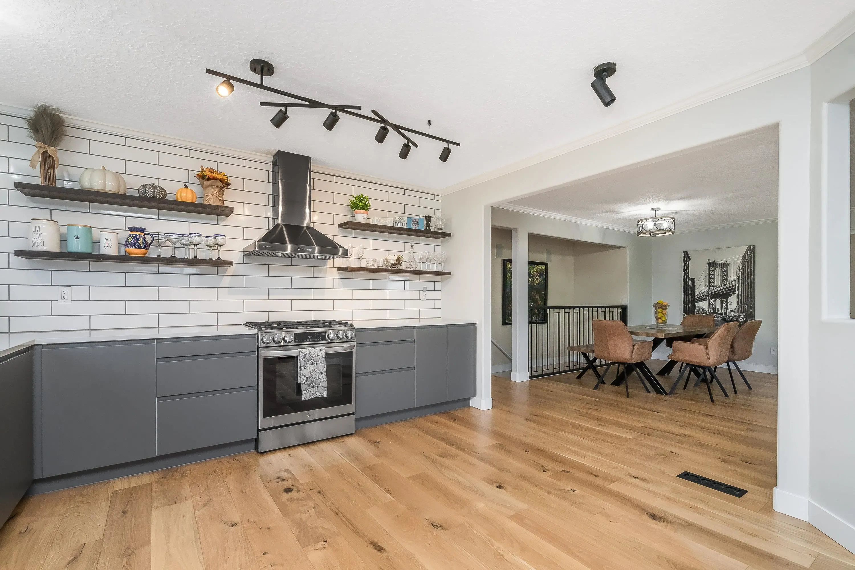 79 4001 Old Clayburn Road