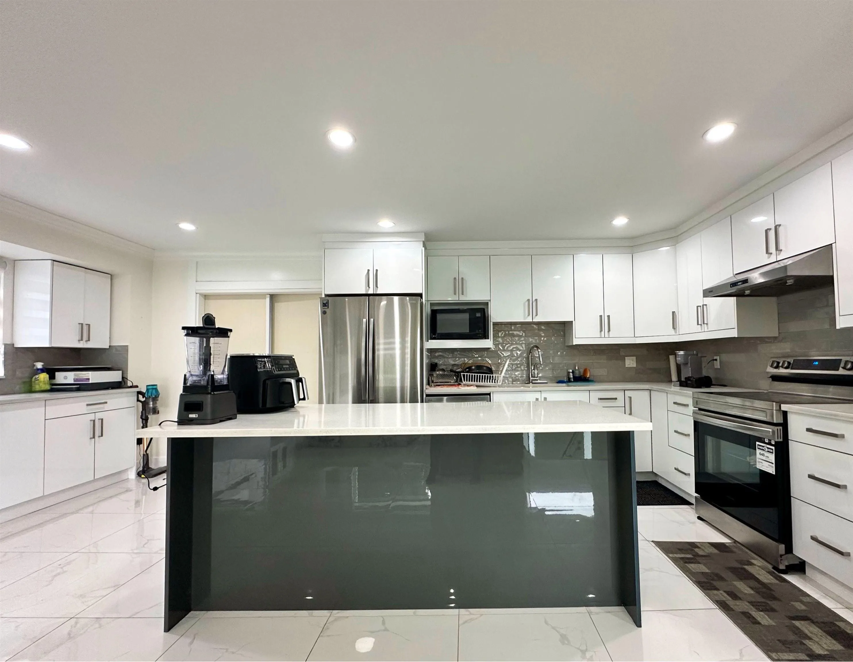 13017 64 Avenue