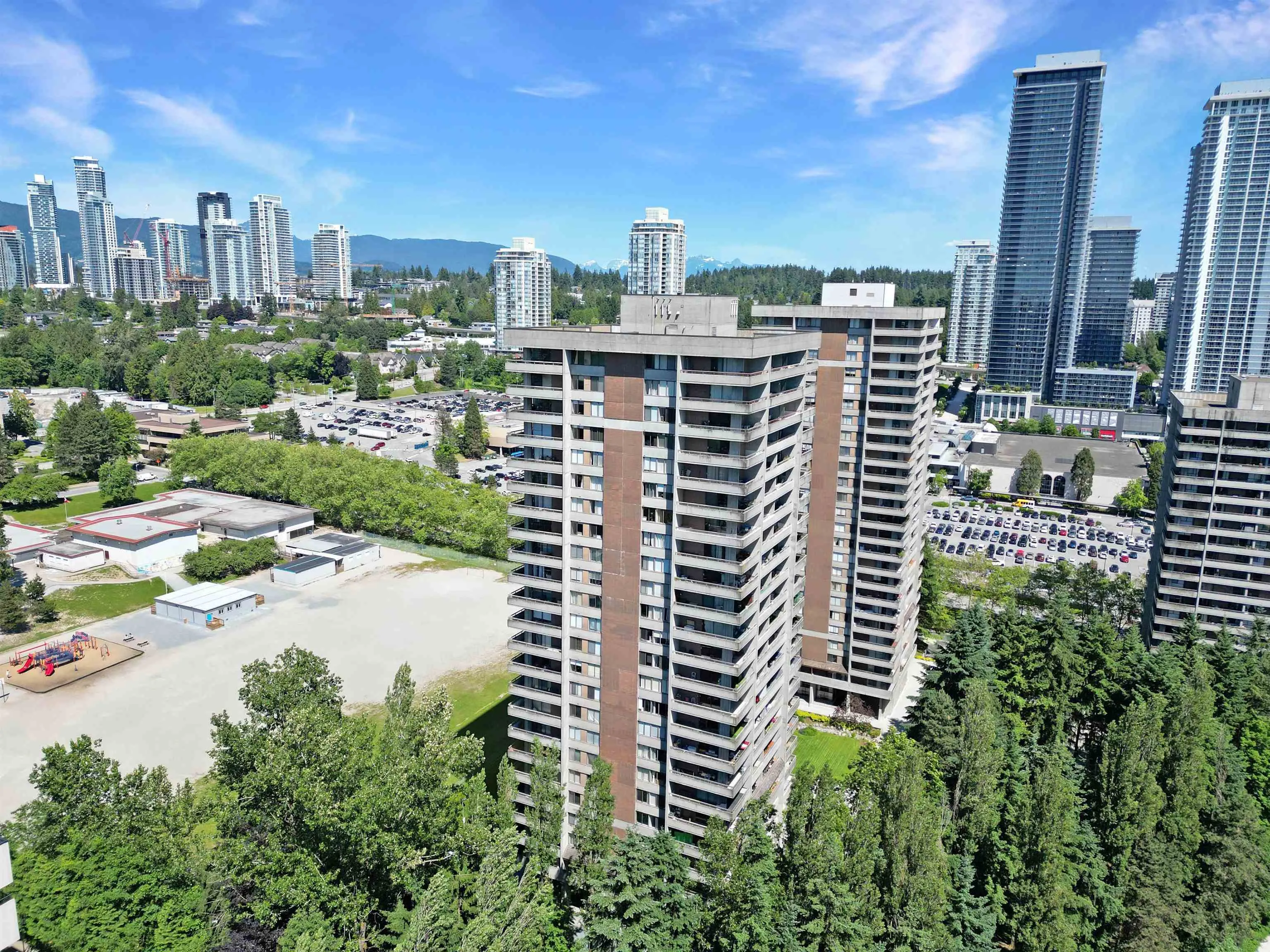 1605 3737 Bartlett Court