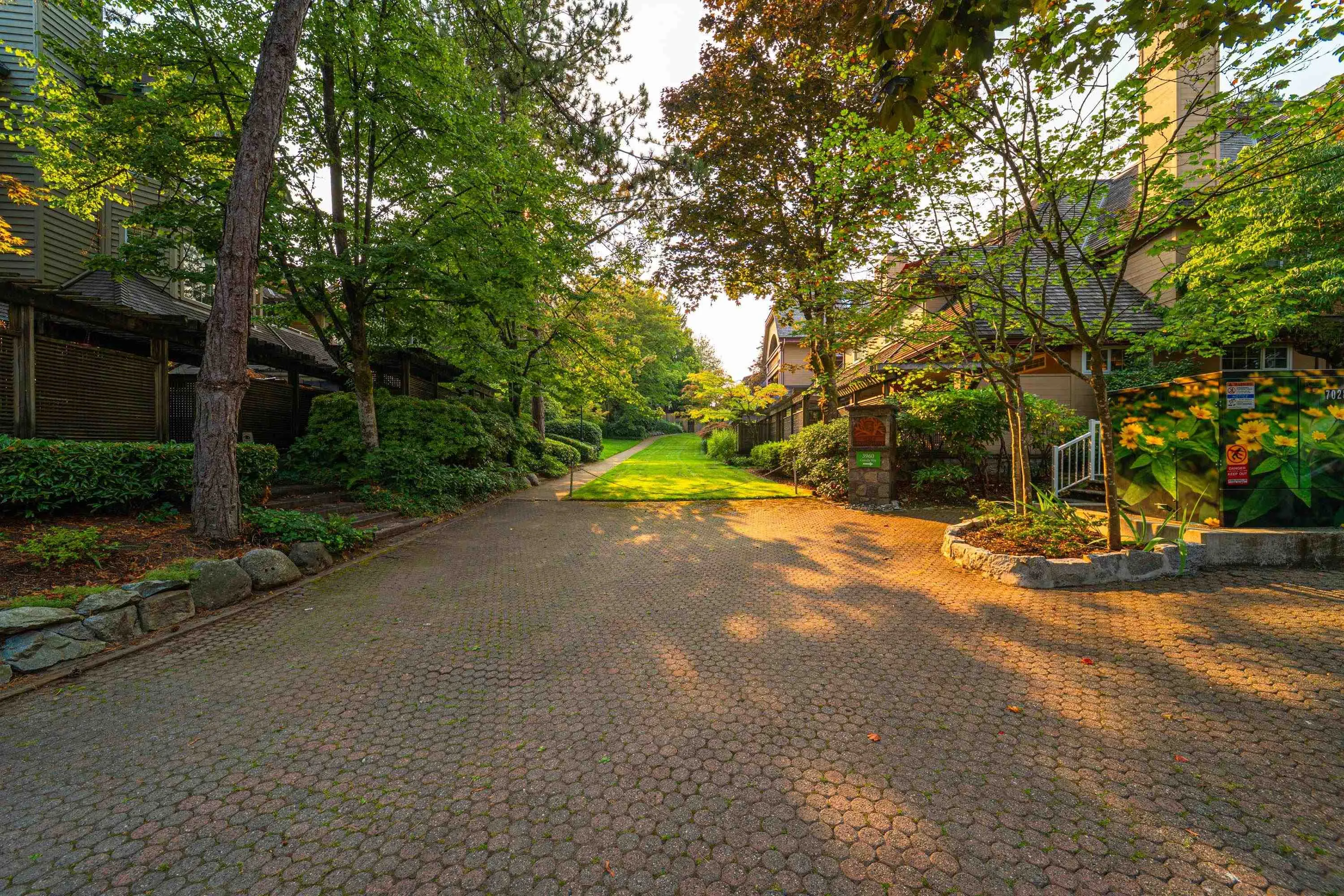 3945 Creekside Place