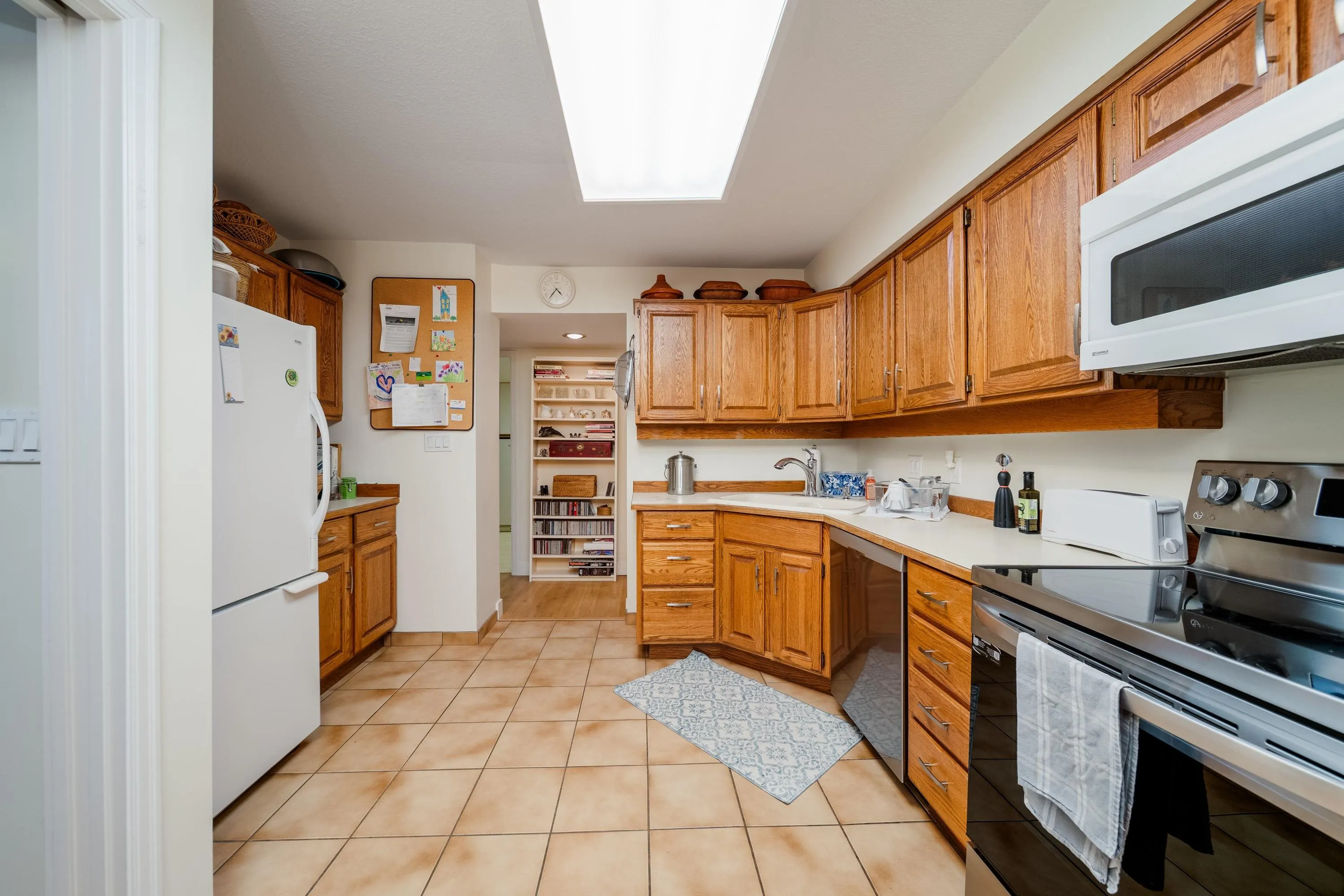 3945 Creekside Place