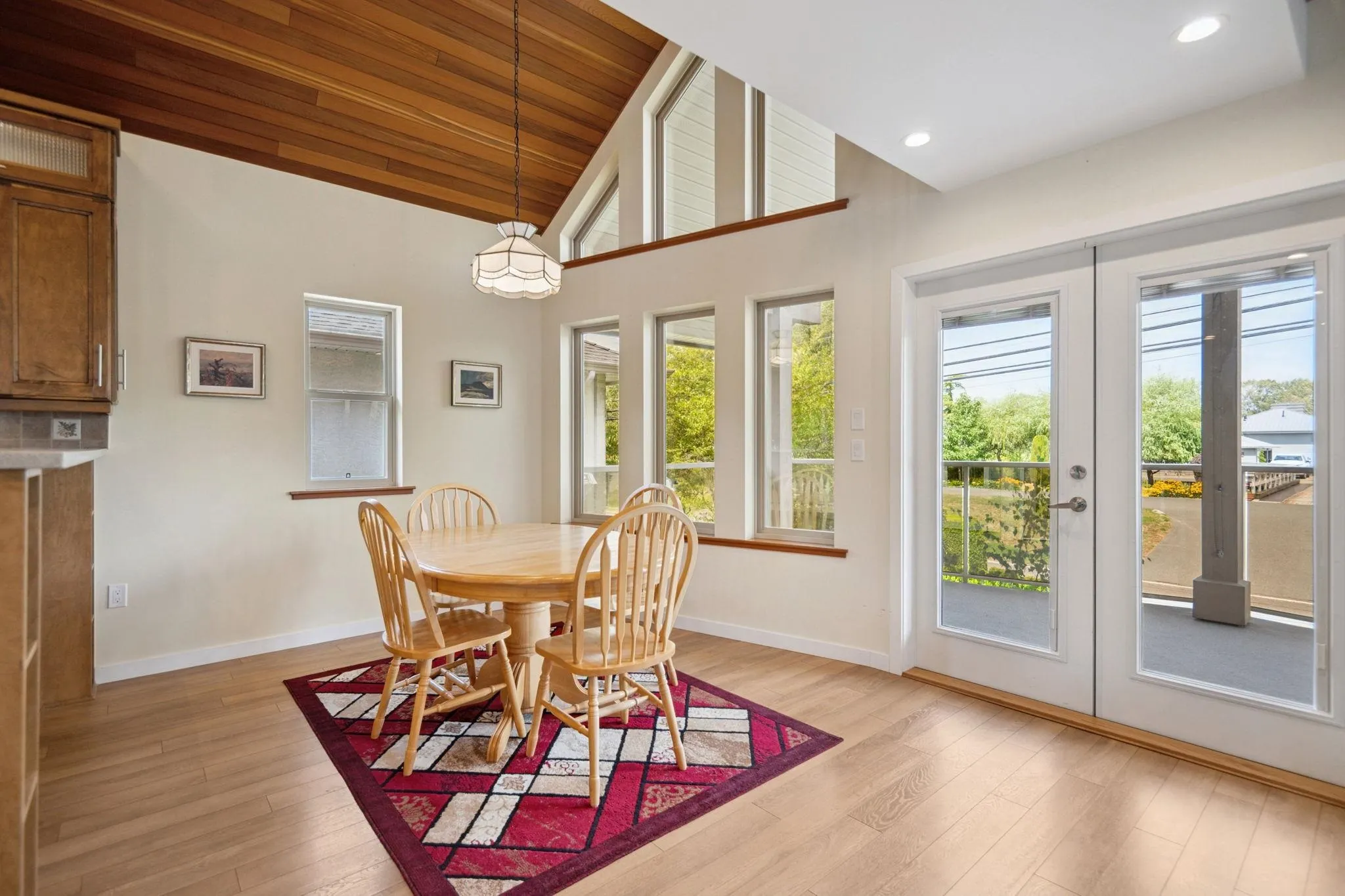 4394 River Road West